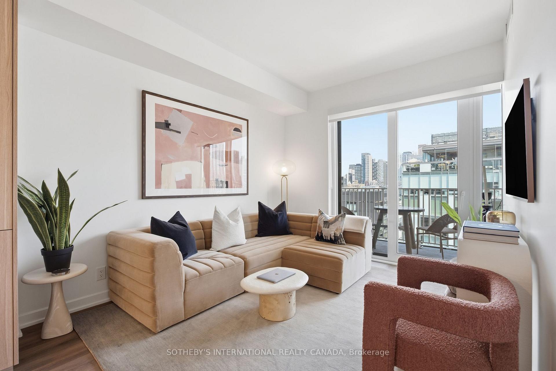 Photo 1 of Unit 1212, 88 Bathurst Street, Toronto, Niagara — HOMEH