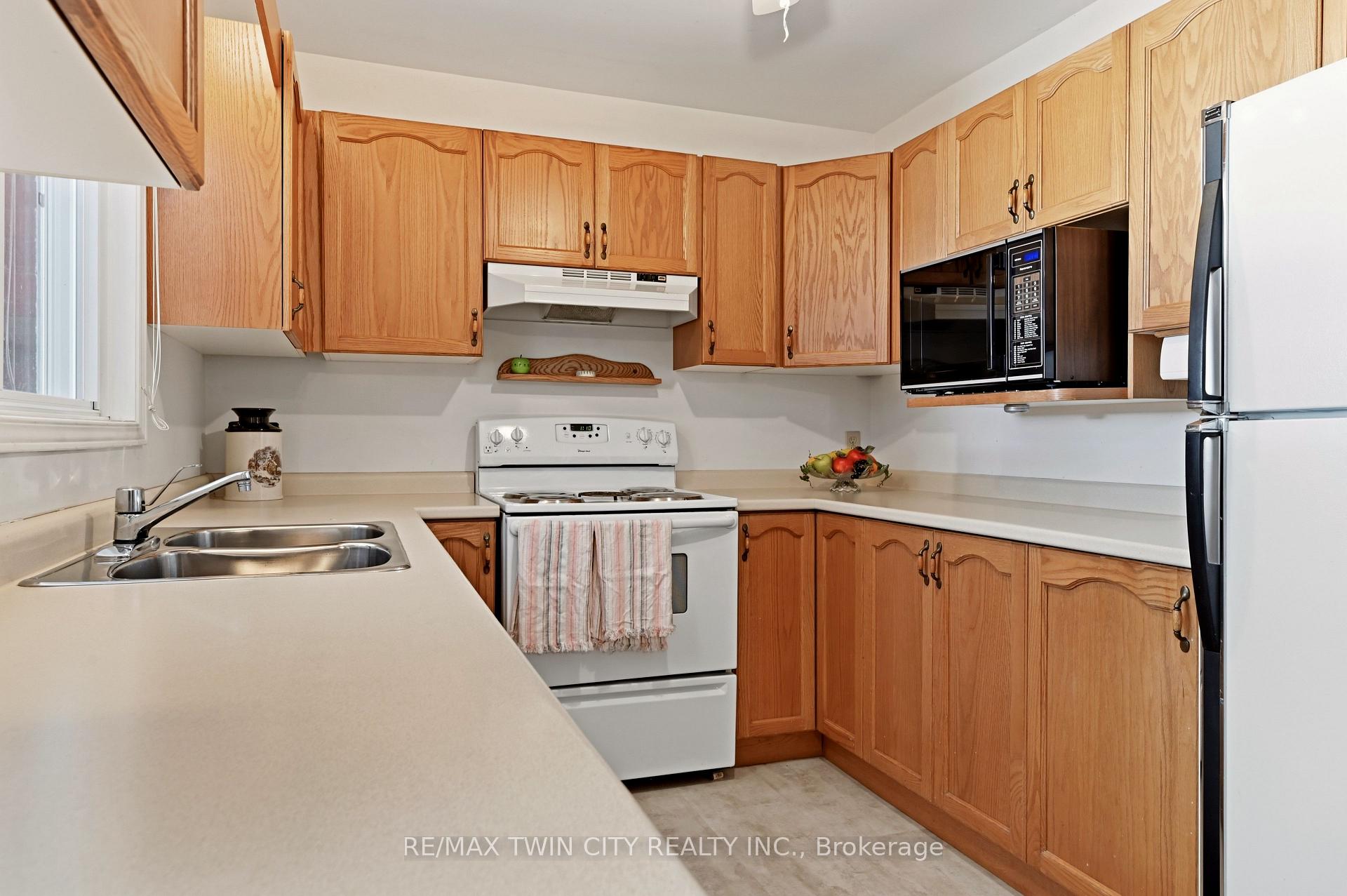 Photo 27 of 1030 Colborne Street E, Brantford, Echo Place — HOMEH