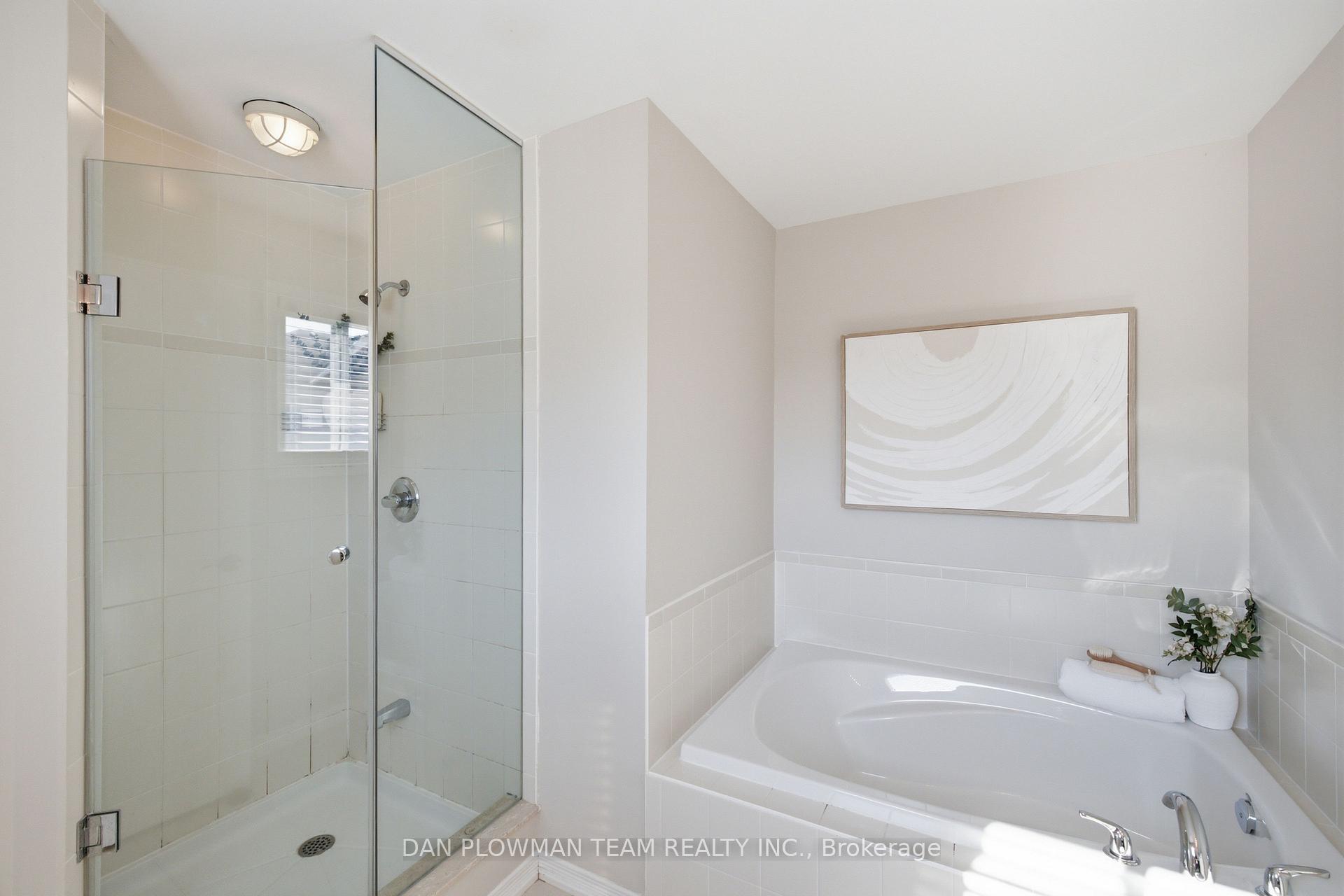 Photo 16 of 118 Swindells Street, Clarington, Bowmanville — HOMEH