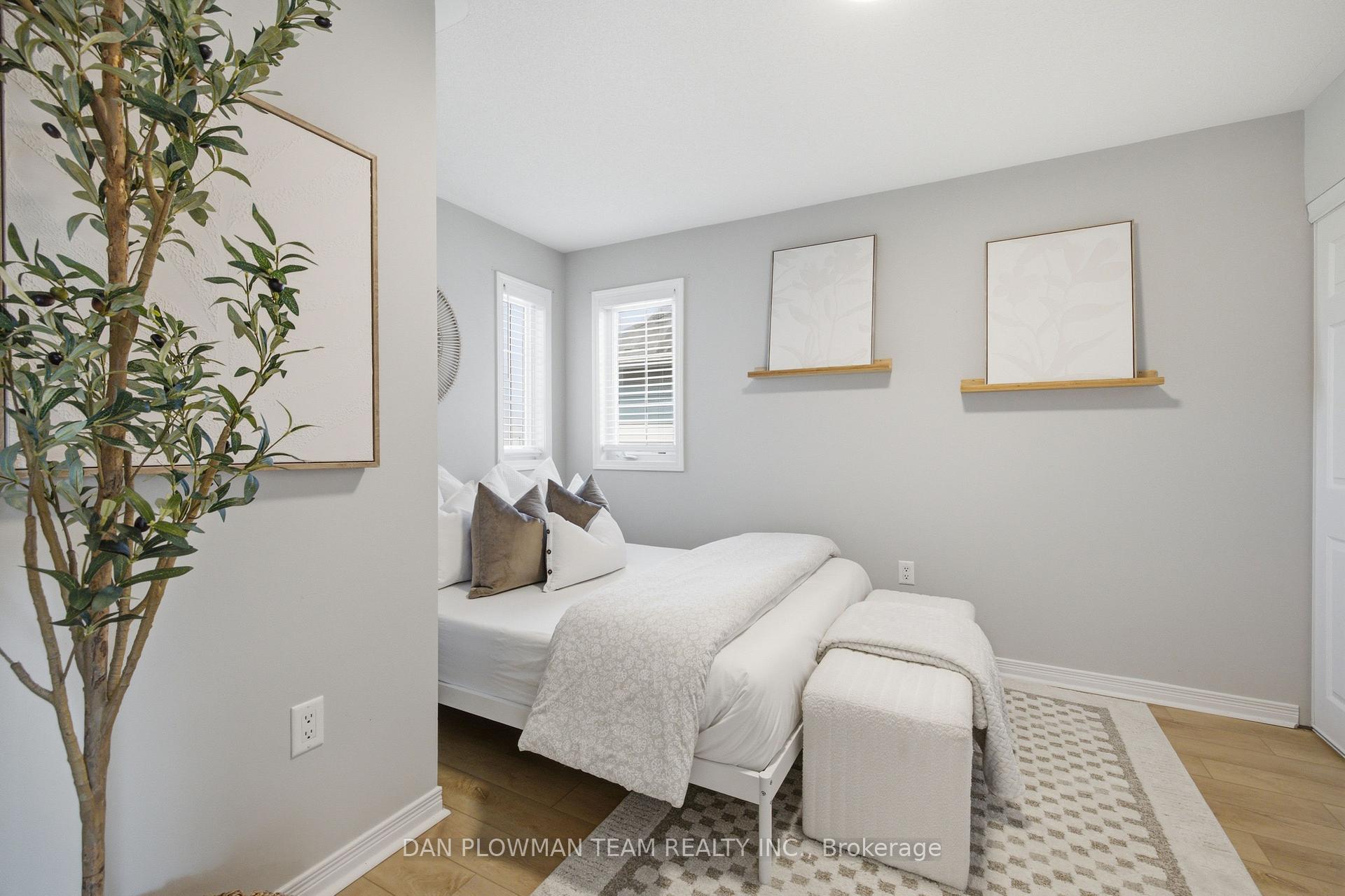 Photo 17 of 118 Swindells Street, Clarington, Bowmanville — HOMEH