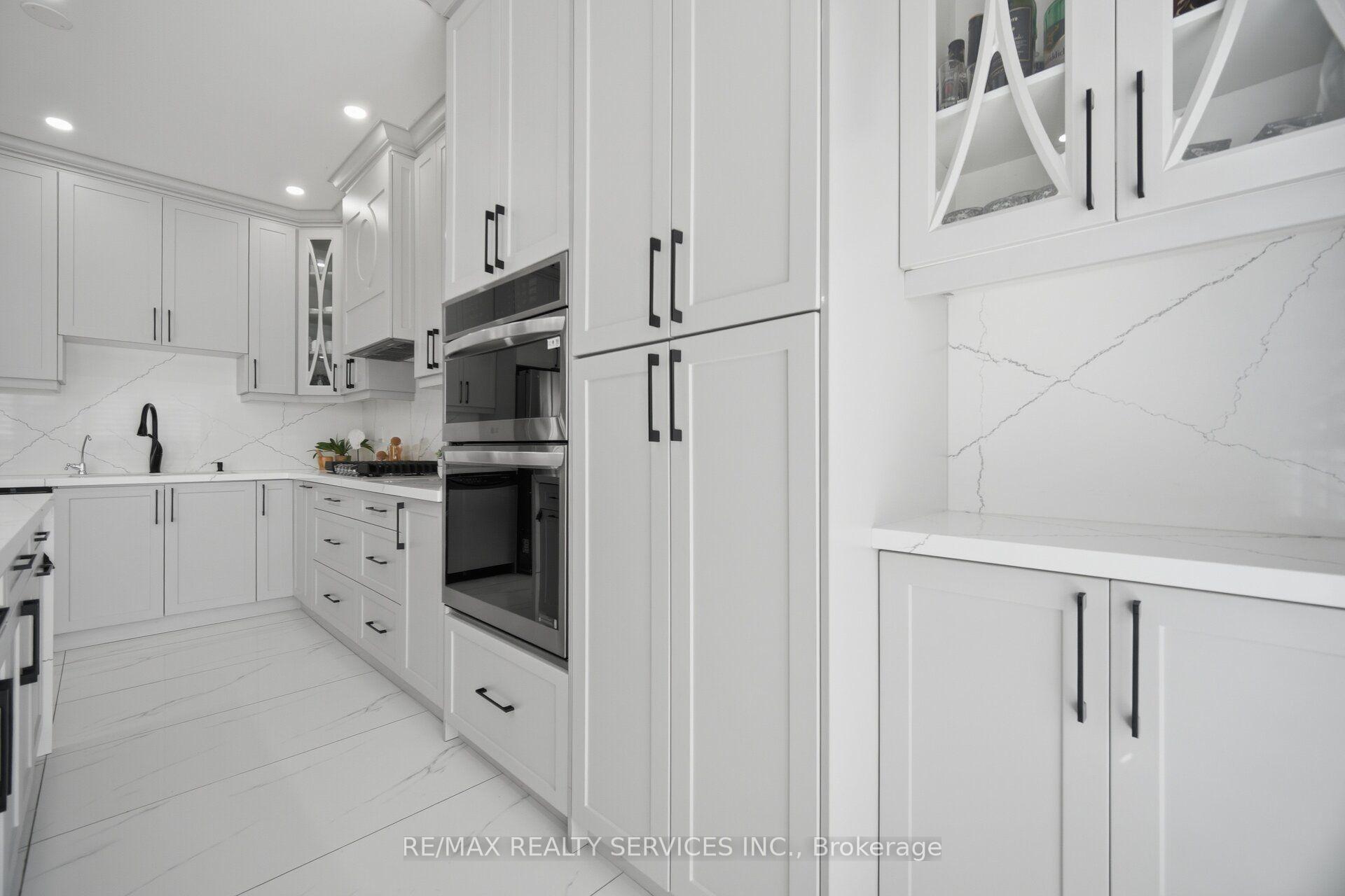 Photo 16 of 48 Severin Street, Brampton, Sandringham-Wellington — HOMEH