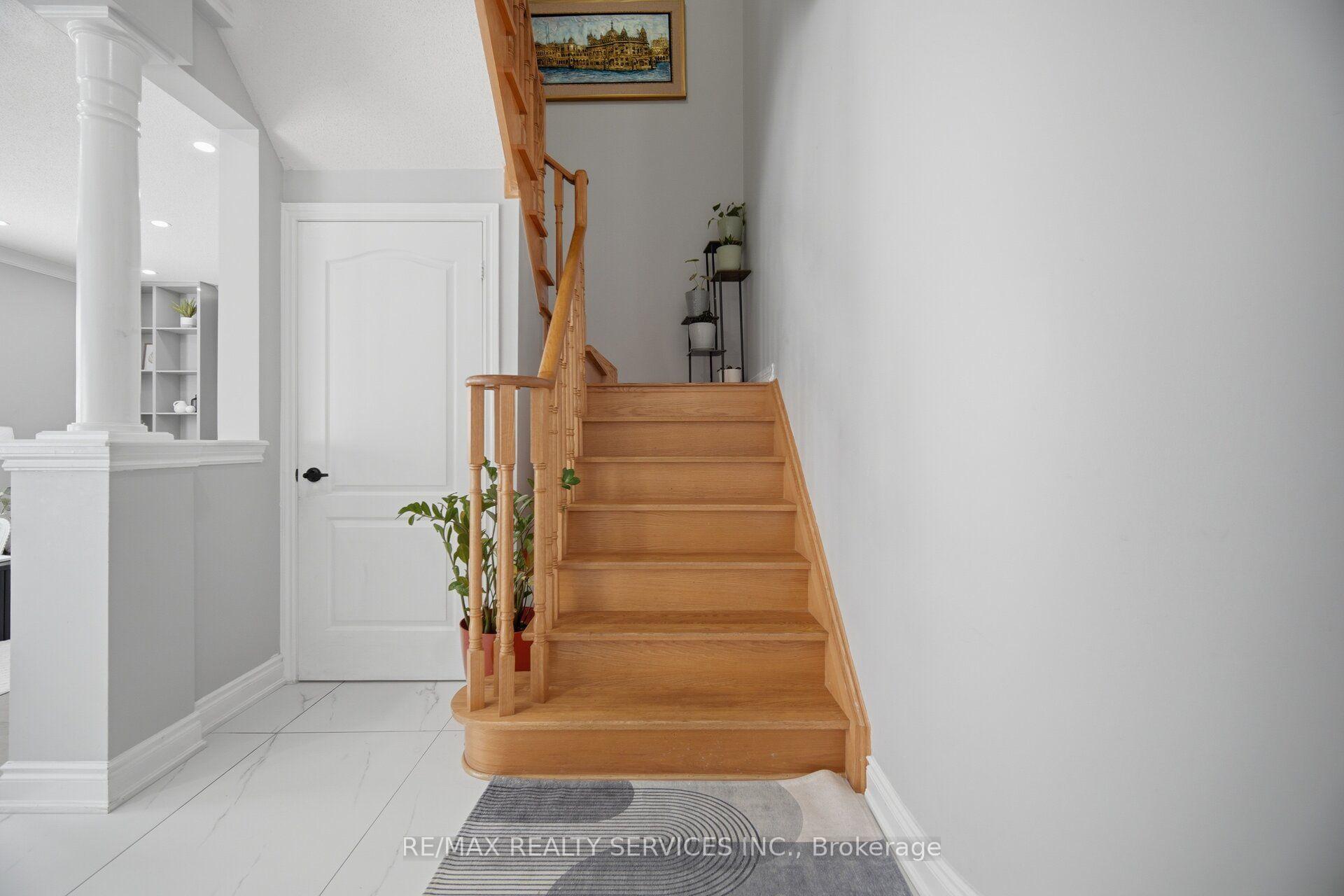 Photo 26 of 48 Severin Street, Brampton, Sandringham-Wellington — HOMEH