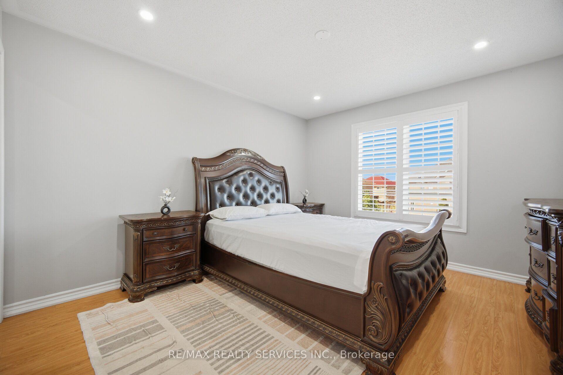 Photo 32 of 48 Severin Street, Brampton, Sandringham-Wellington — HOMEH