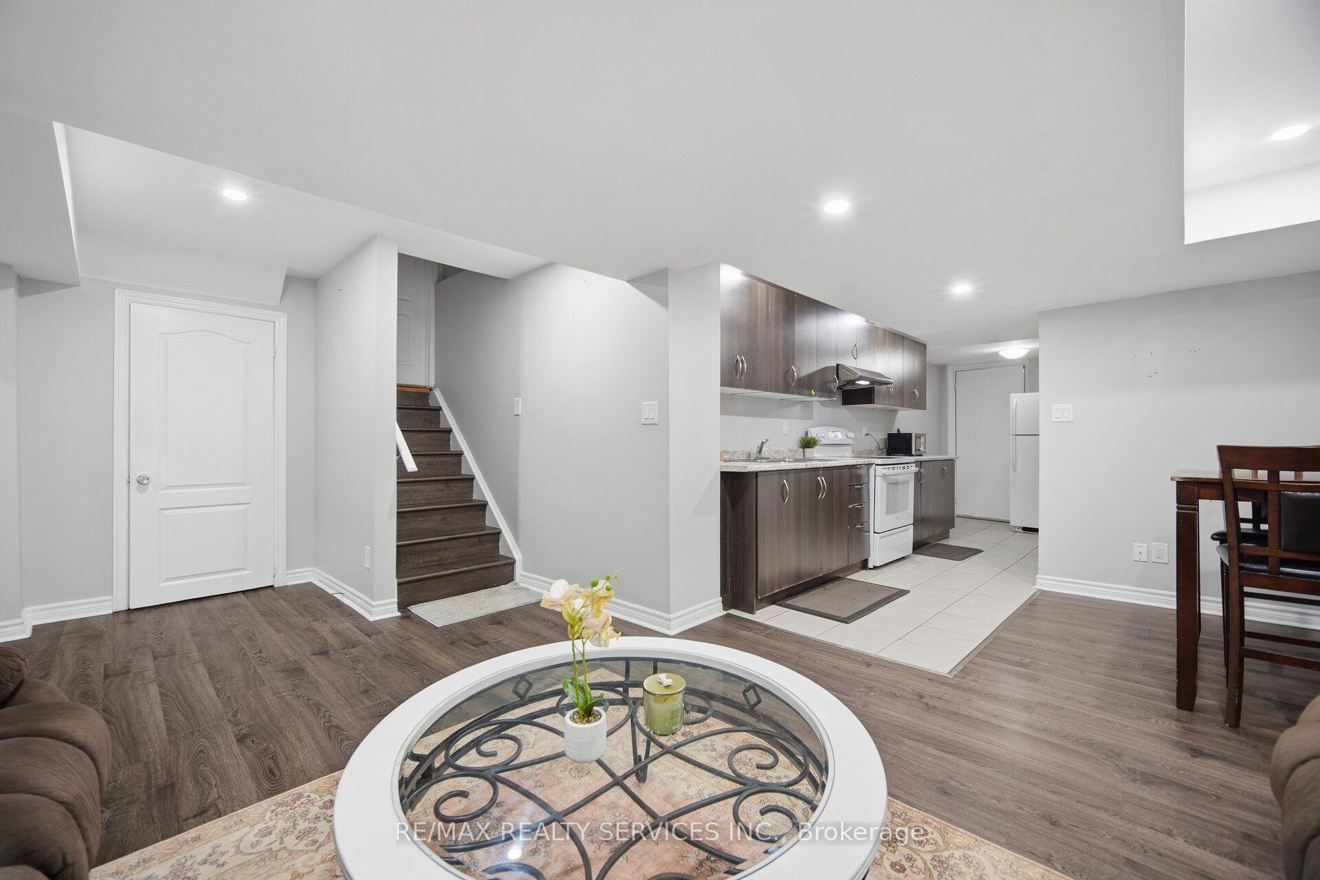 Photo 42 of 48 Severin Street, Brampton, Sandringham-Wellington — HOMEH