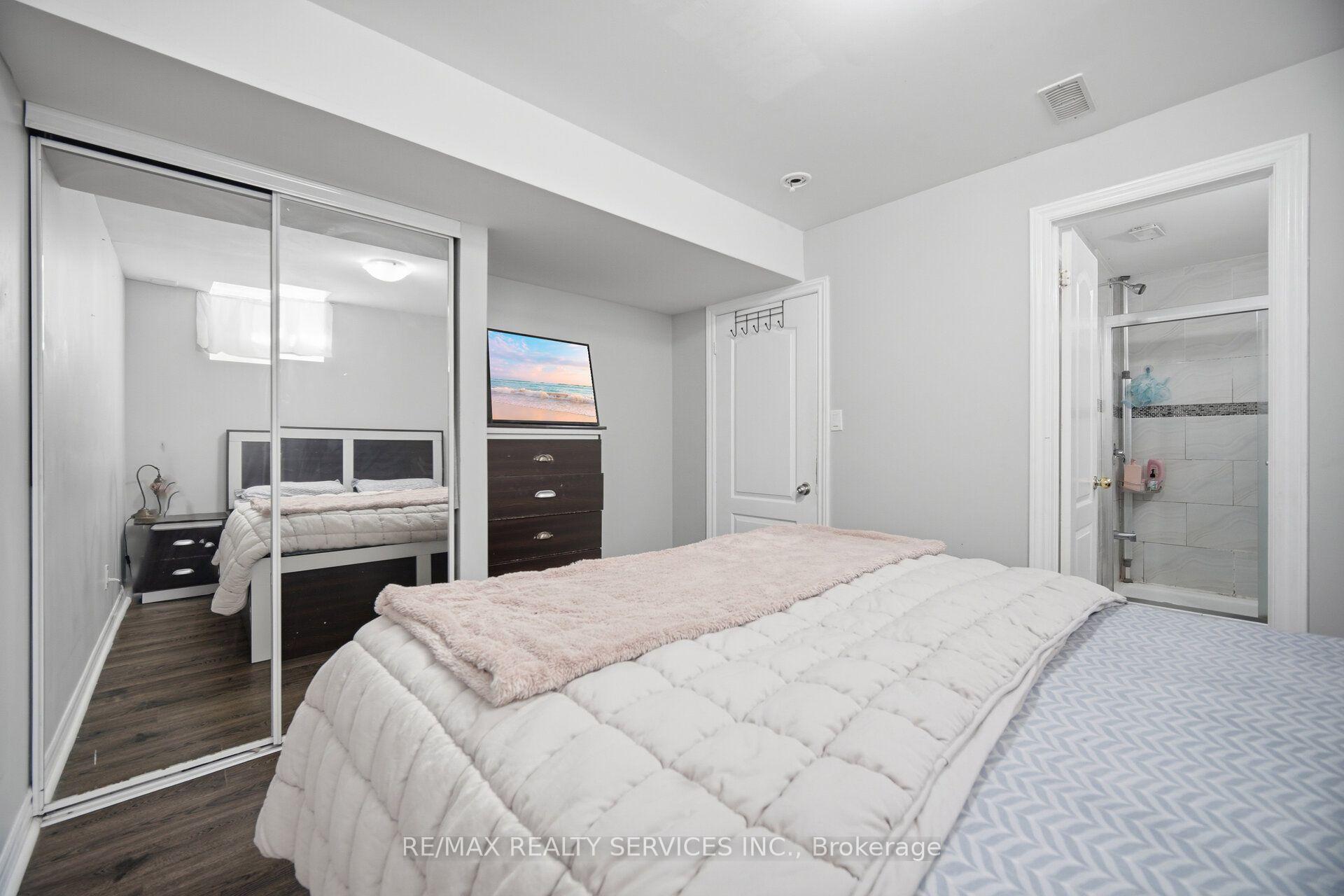 Photo 47 of 48 Severin Street, Brampton, Sandringham-Wellington — HOMEH
