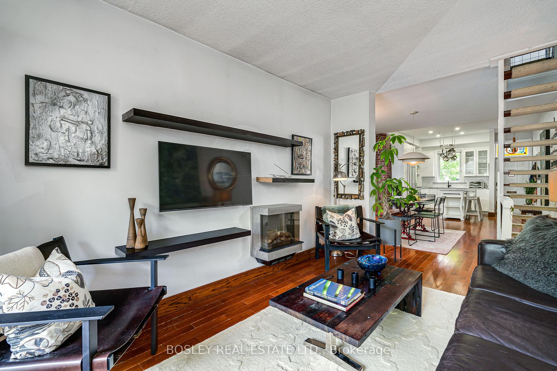 Photo 20 of 16 Blong Avenue, Toronto, South Riverdale — HOMEH