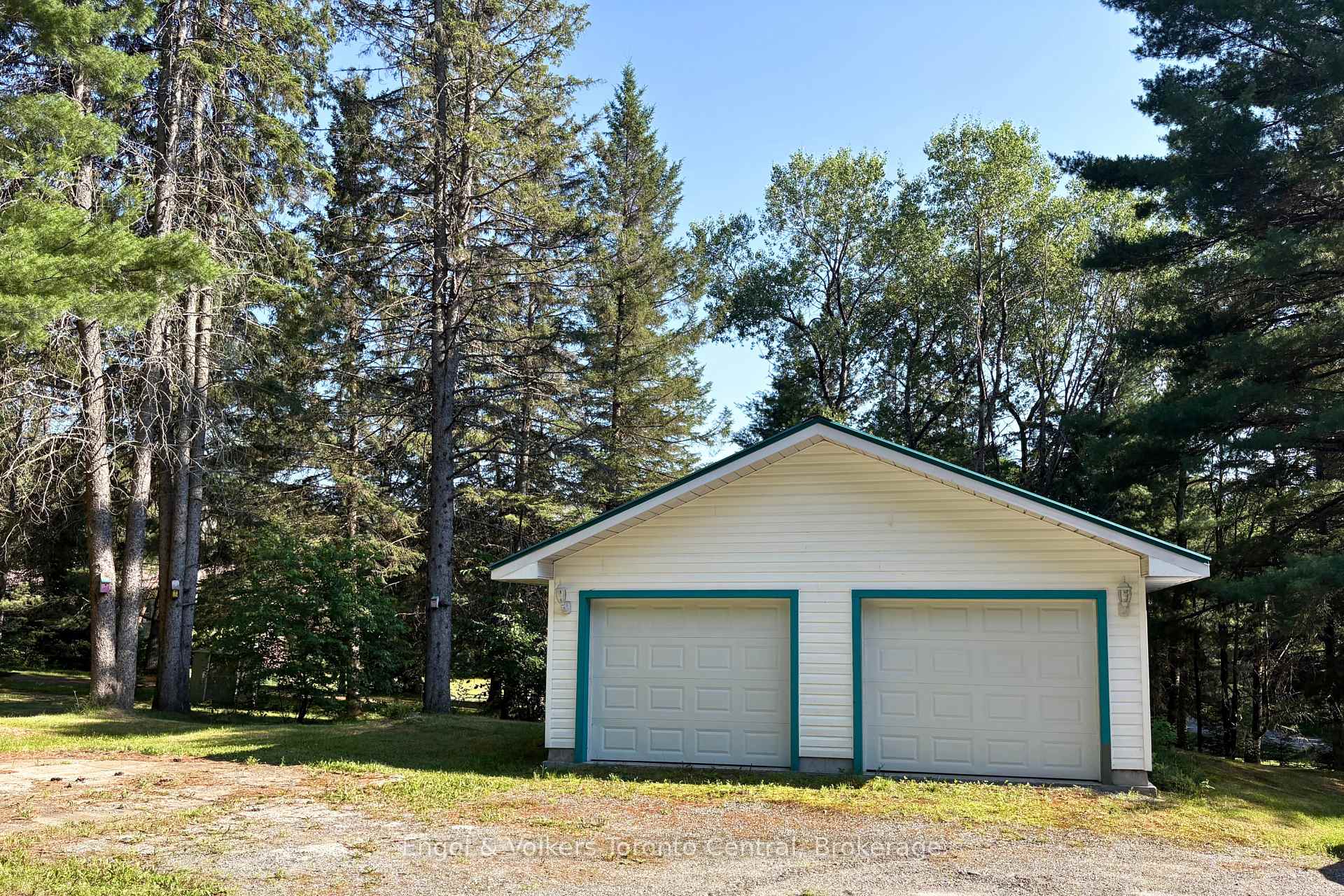 Photo 5 of 83 Homeland Drive, Perry — HOMEH
