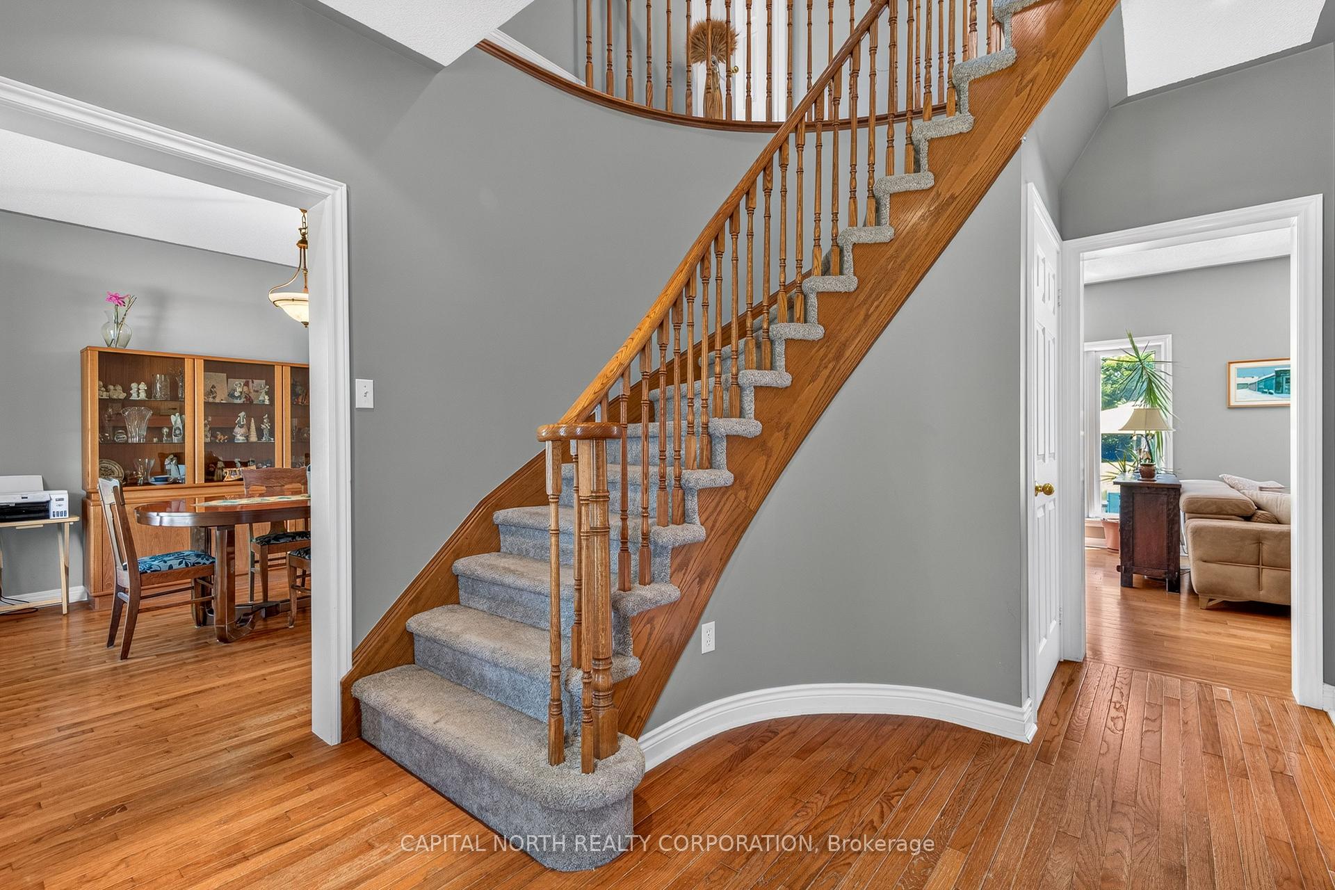 Photo 24 of 165 Edward Pottage Crescent, King, Pottageville — HOMEH