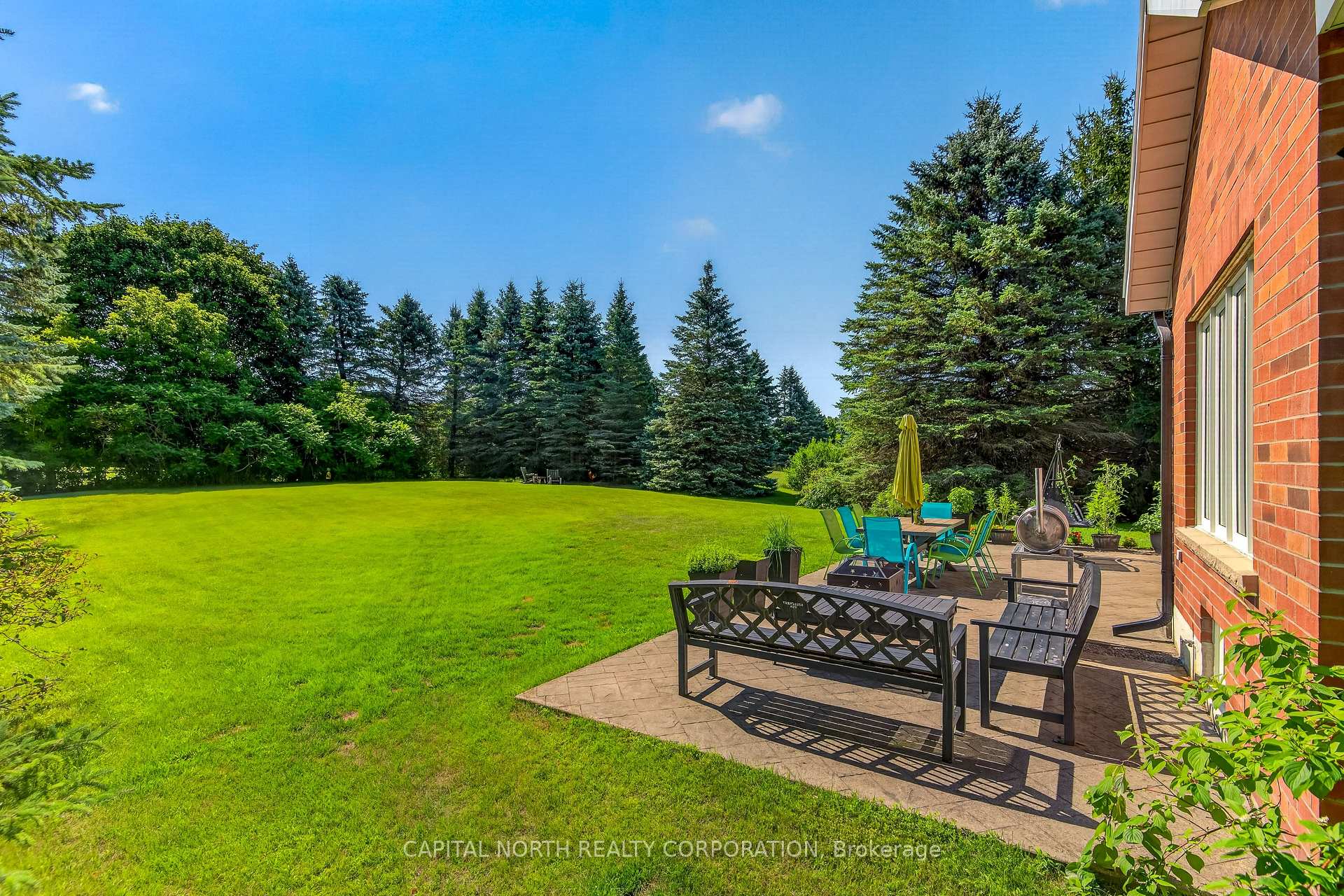 Photo 41 of 165 Edward Pottage Crescent, King, Pottageville — HOMEH