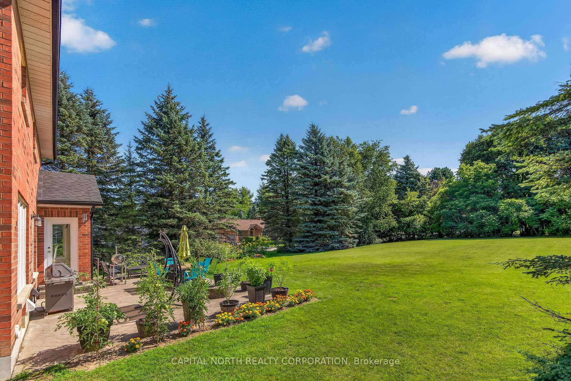 Photo 48 of 165 Edward Pottage Crescent, King, Pottageville — HOMEH