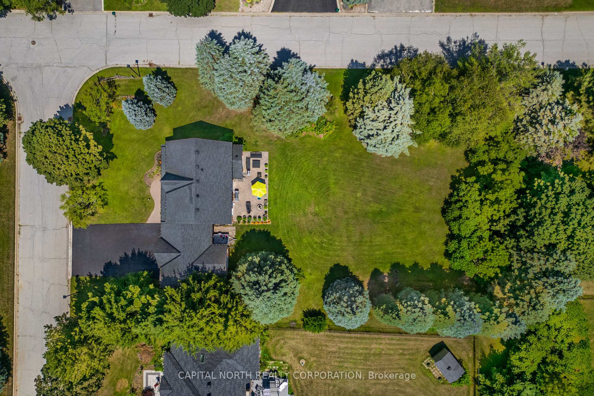 Photo 54 of 165 Edward Pottage Crescent, King, Pottageville — HOMEH