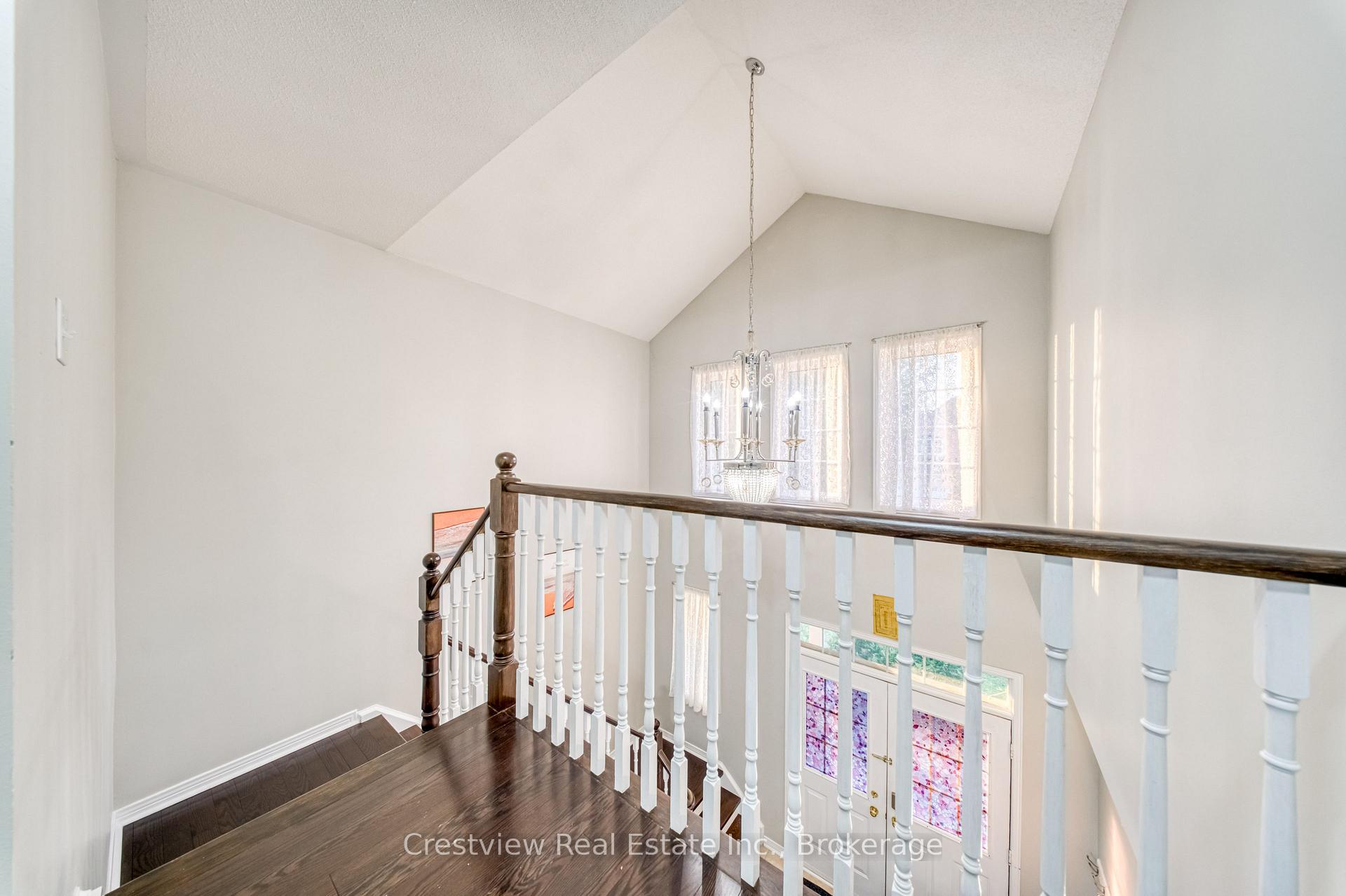 Photo 17 of 5 Irish Rose Drive, Markham, Berczy — HOMEH