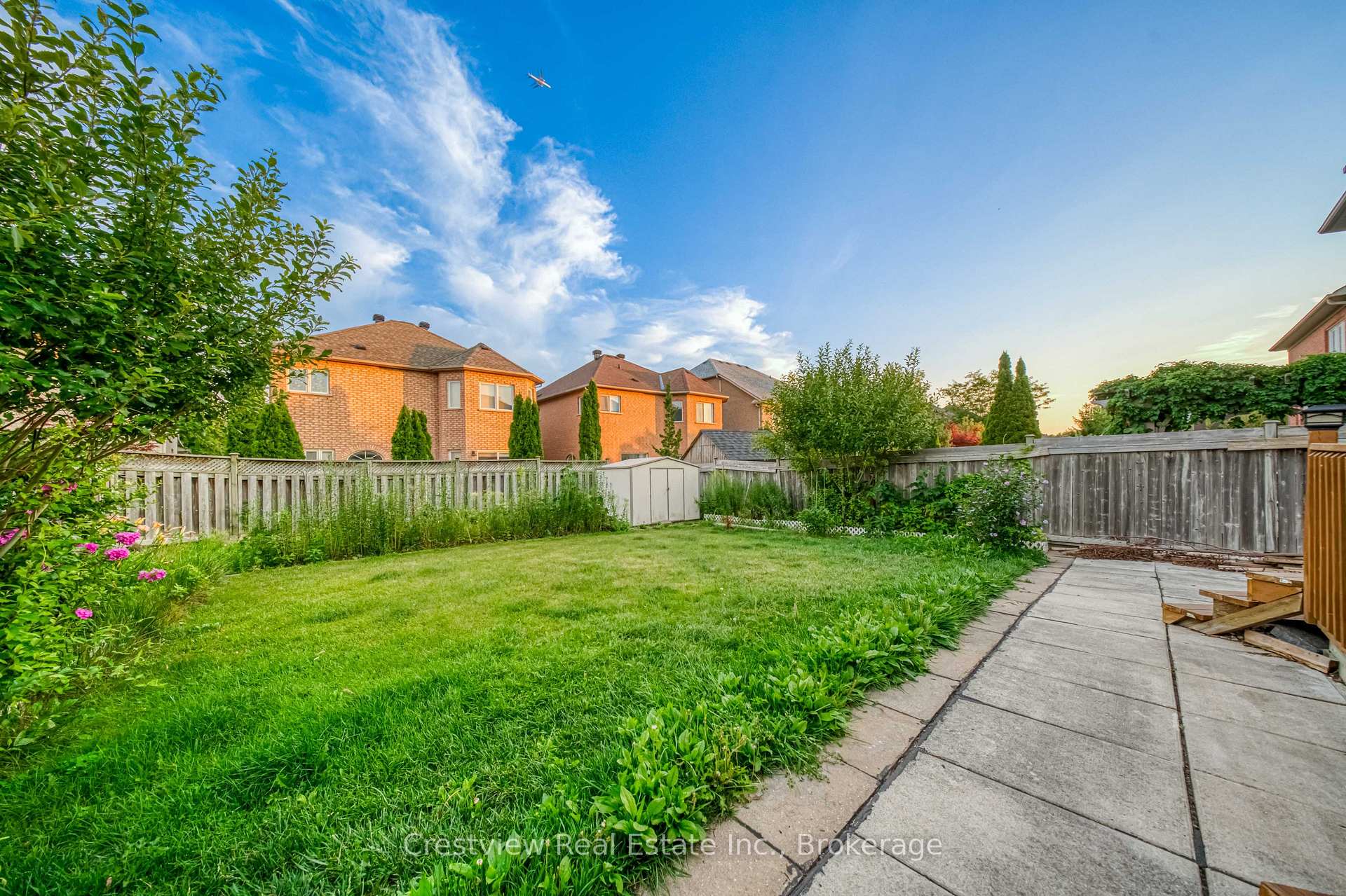 Photo 29 of 5 Irish Rose Drive, Markham, Berczy — HOMEH