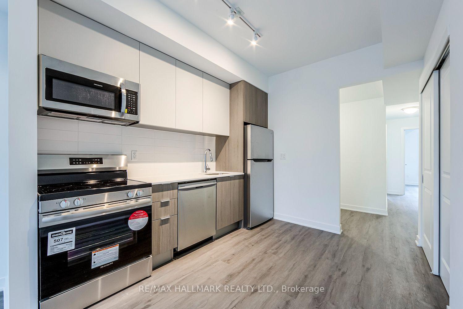 Photo 10 of Unit 211, 41 Danforth Road, Scarborough, Oakridge — HOMEH