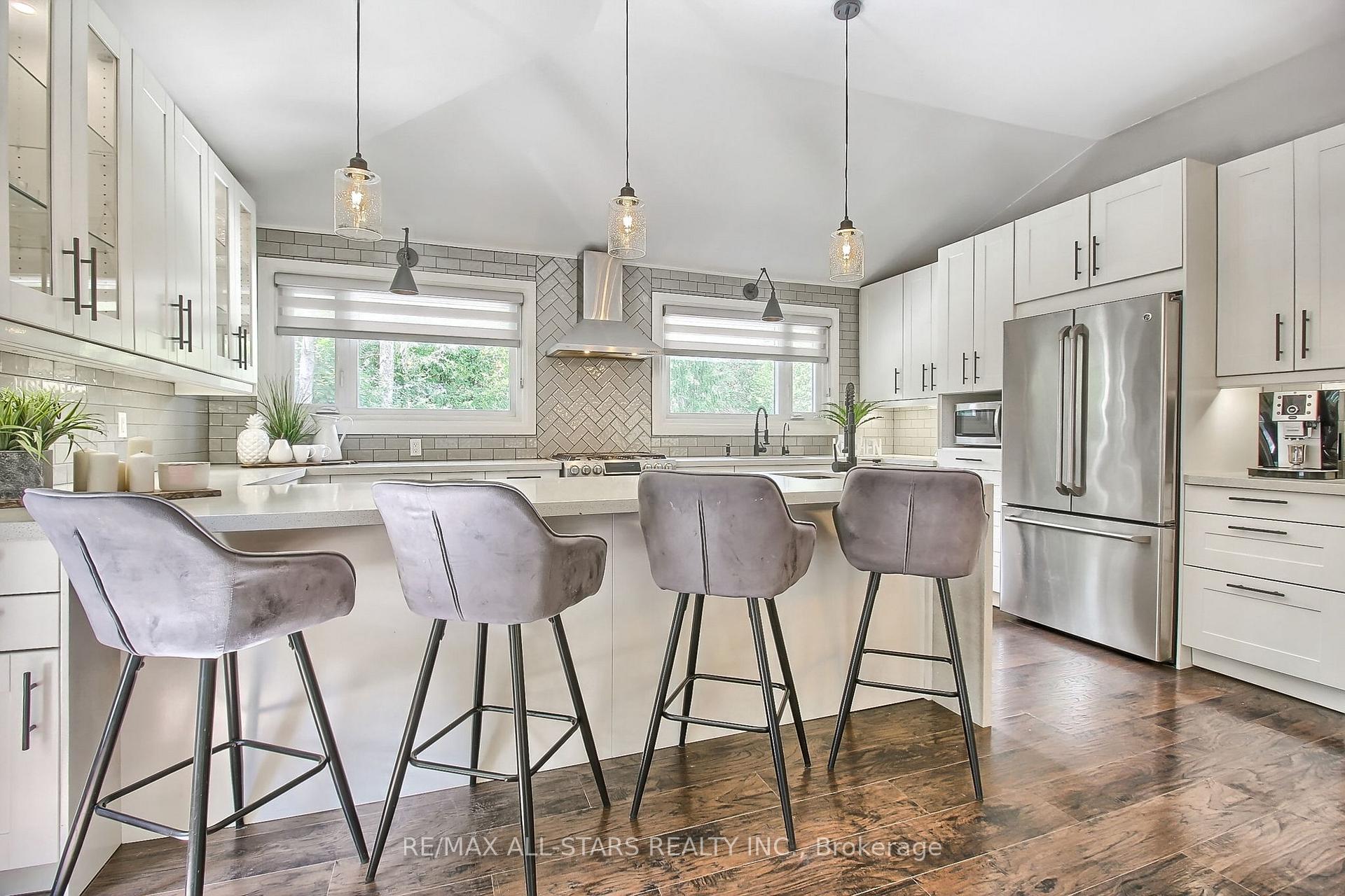 Photo 11 of 215 Uxbridge Pickering Townline, Pickering, Rural Pickering — HOMEH
