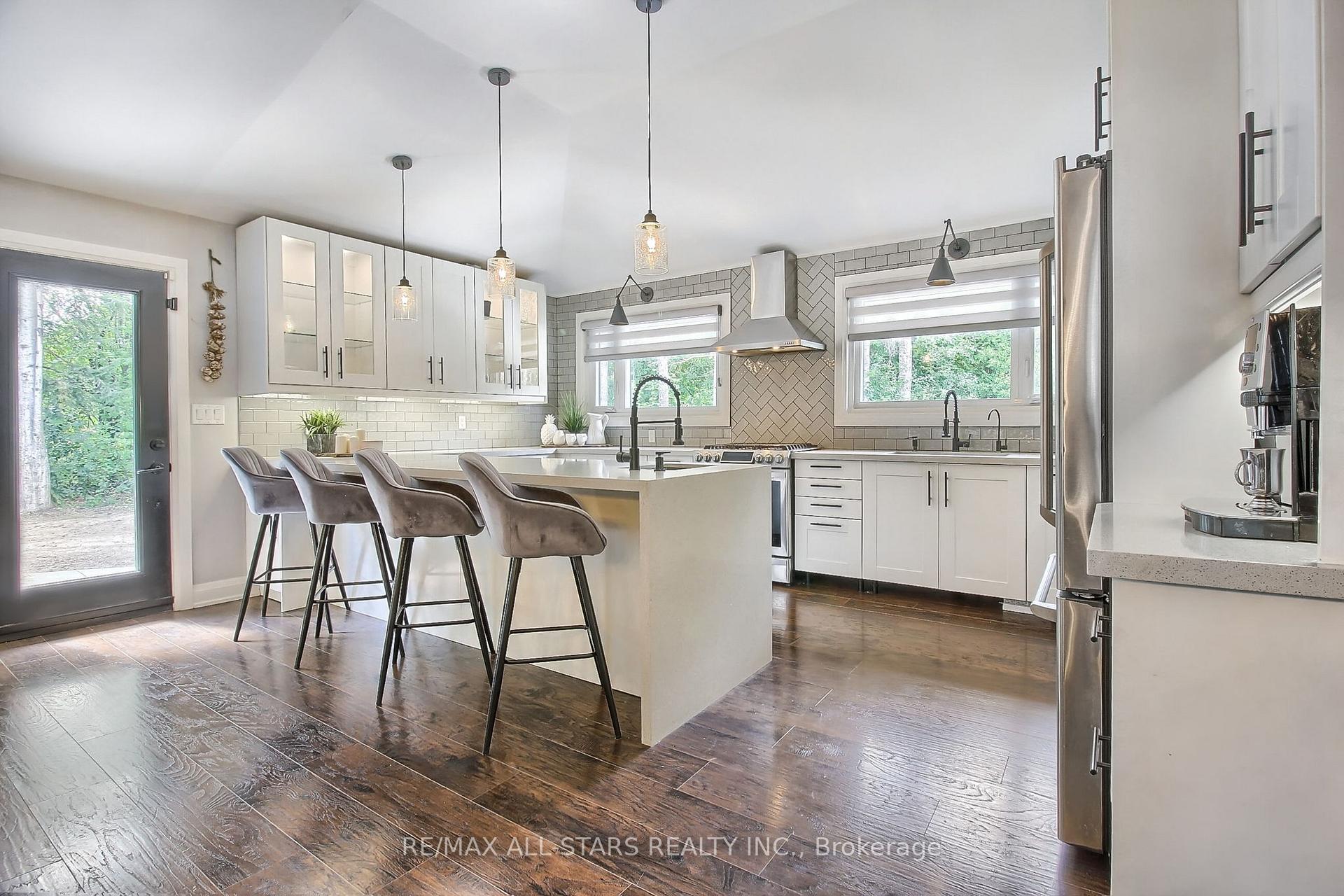 Photo 12 of 215 Uxbridge Pickering Townline, Pickering, Rural Pickering — HOMEH