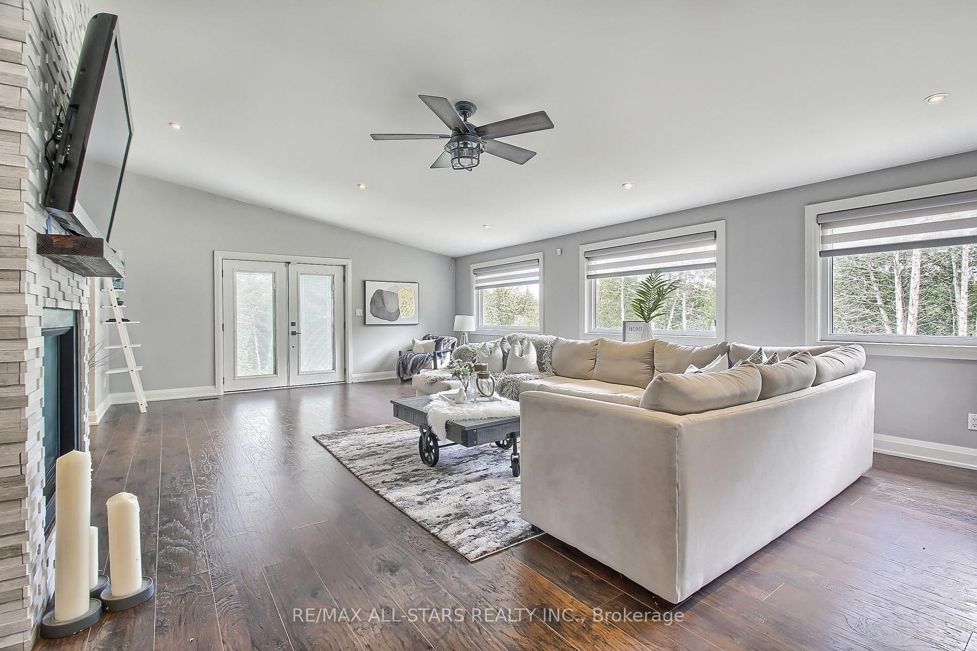 Photo 20 of 215 Uxbridge Pickering Townline, Pickering, Rural Pickering — HOMEH