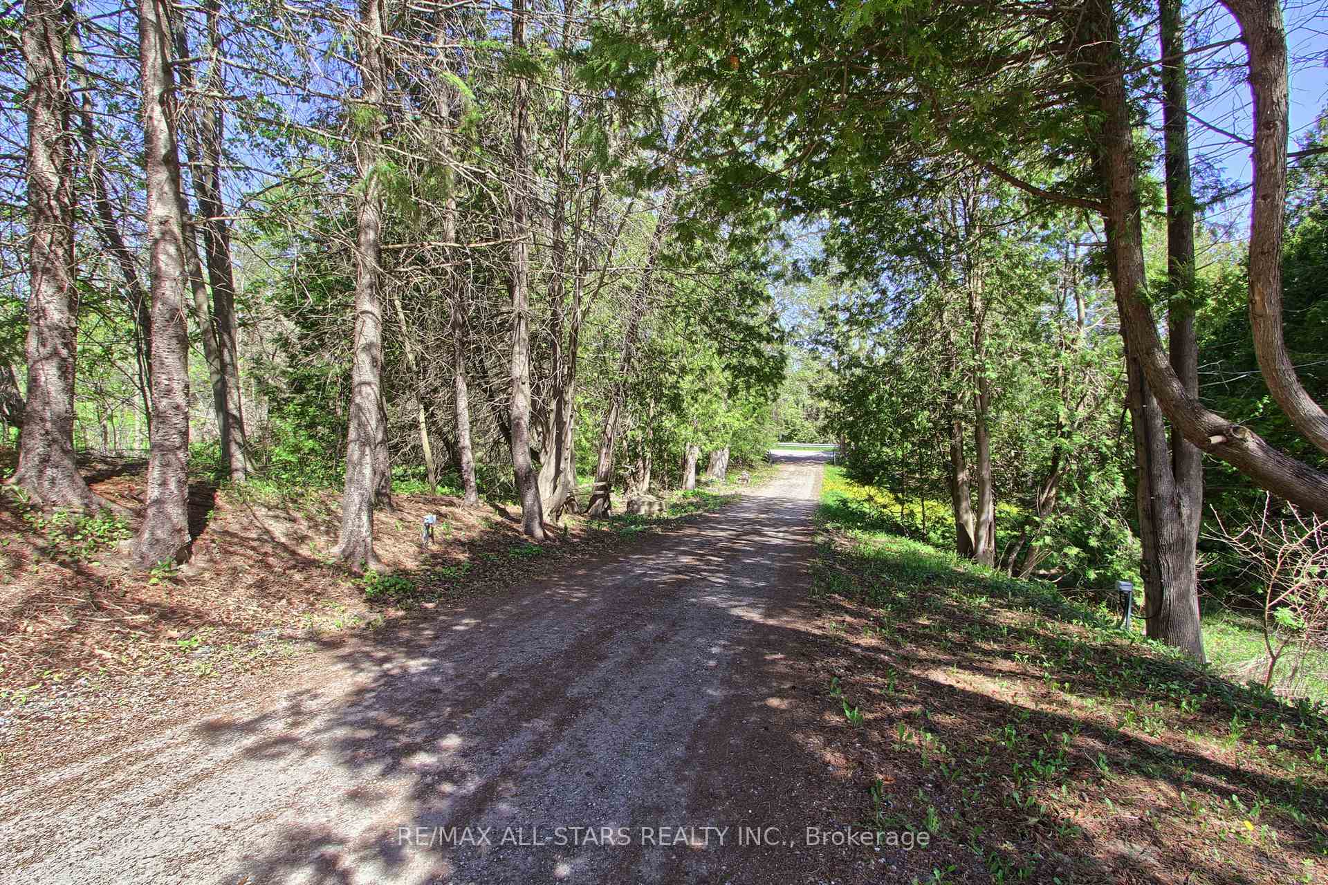 Photo 35 of 215 Uxbridge Pickering Townline, Pickering, Rural Pickering — HOMEH