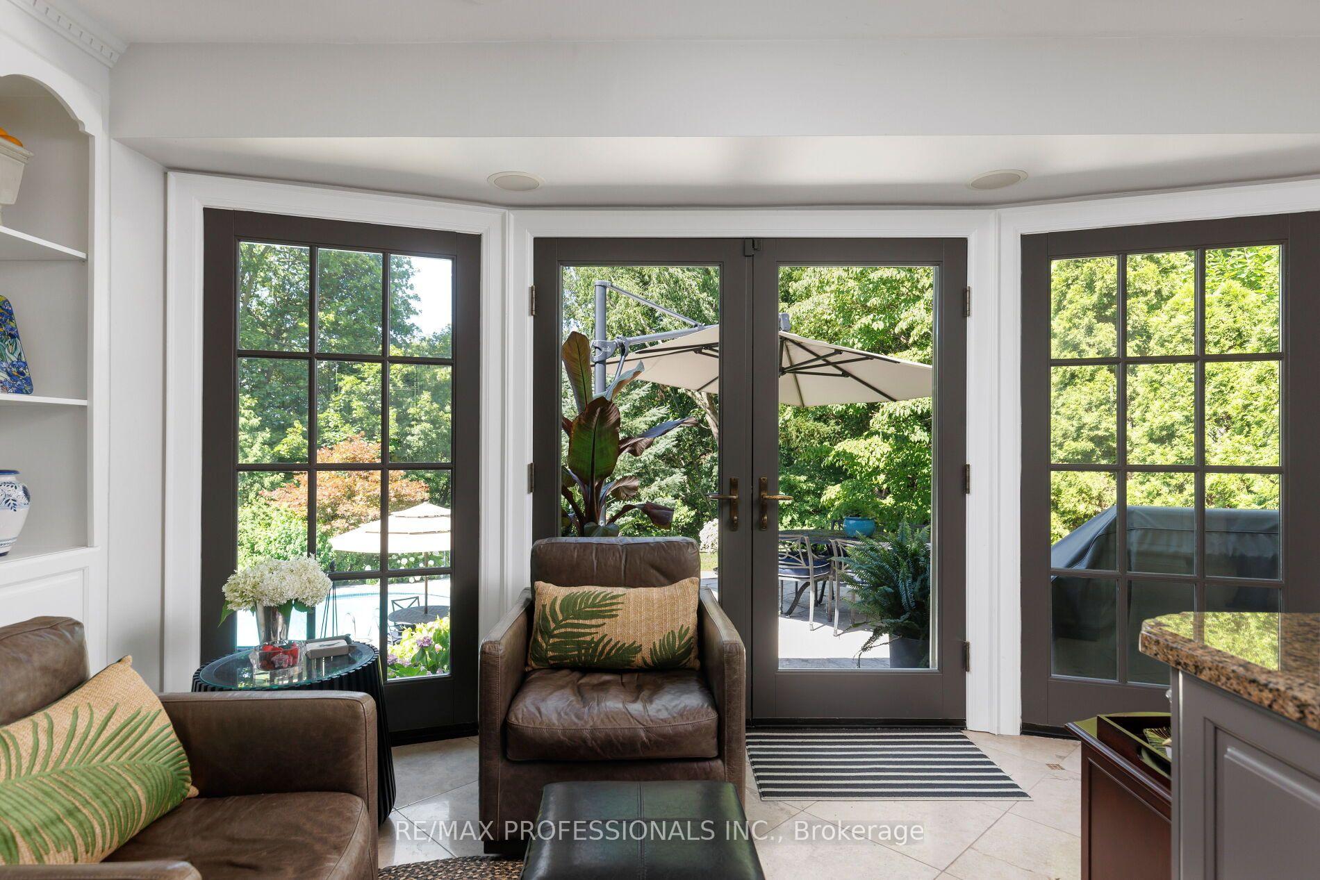 Photo 19 of 19 The Kingsway, Etobicoke, Kingsway South — HOMEH