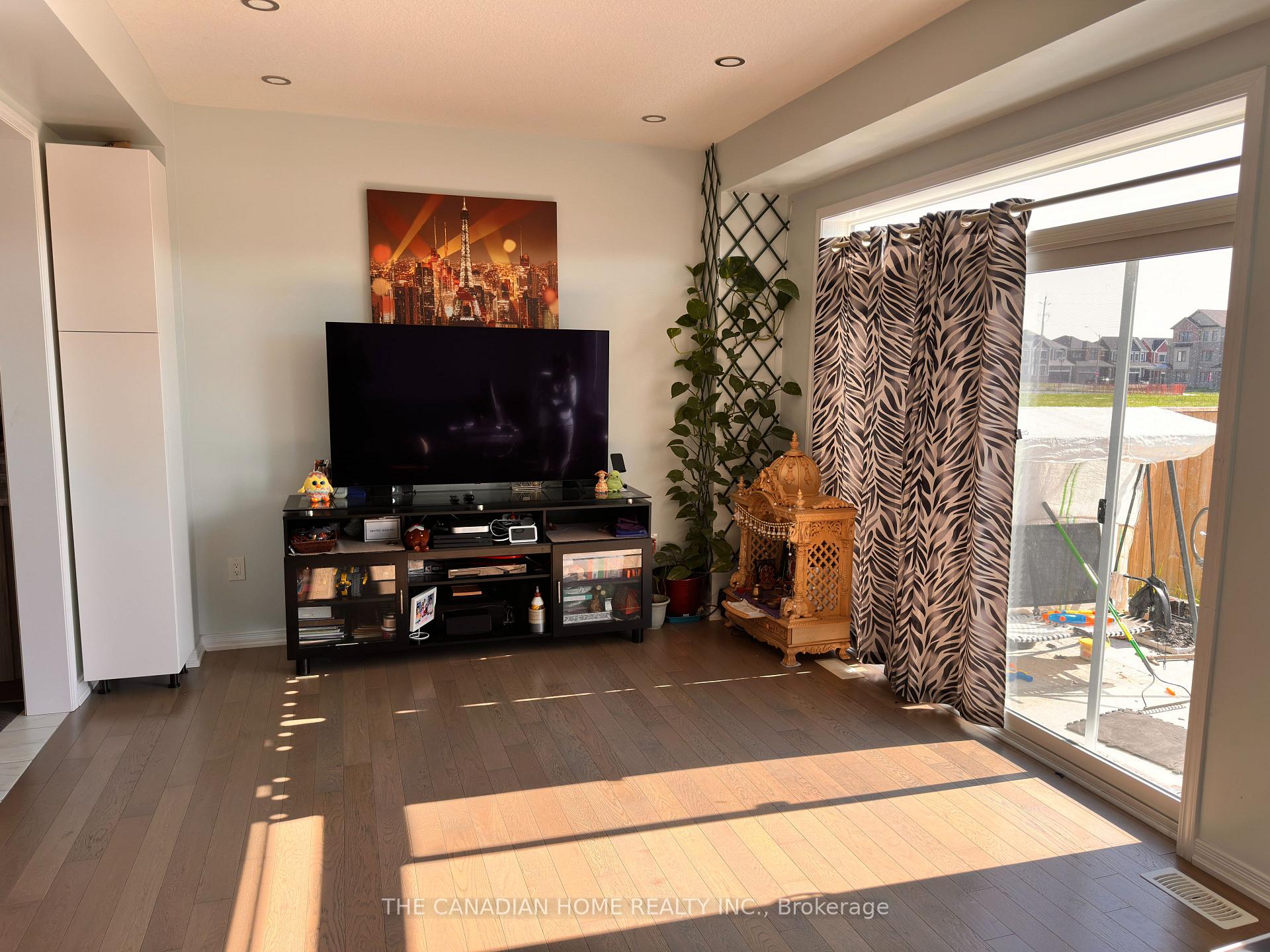Photo 6 of 22 Legacy Lane, Thorold, Hurricane/Merrittville — HOMEH