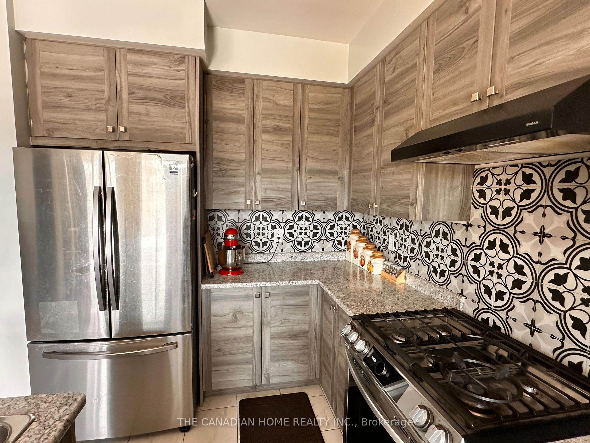 Photo 10 of 22 Legacy Lane, Thorold, Hurricane/Merrittville — HOMEH