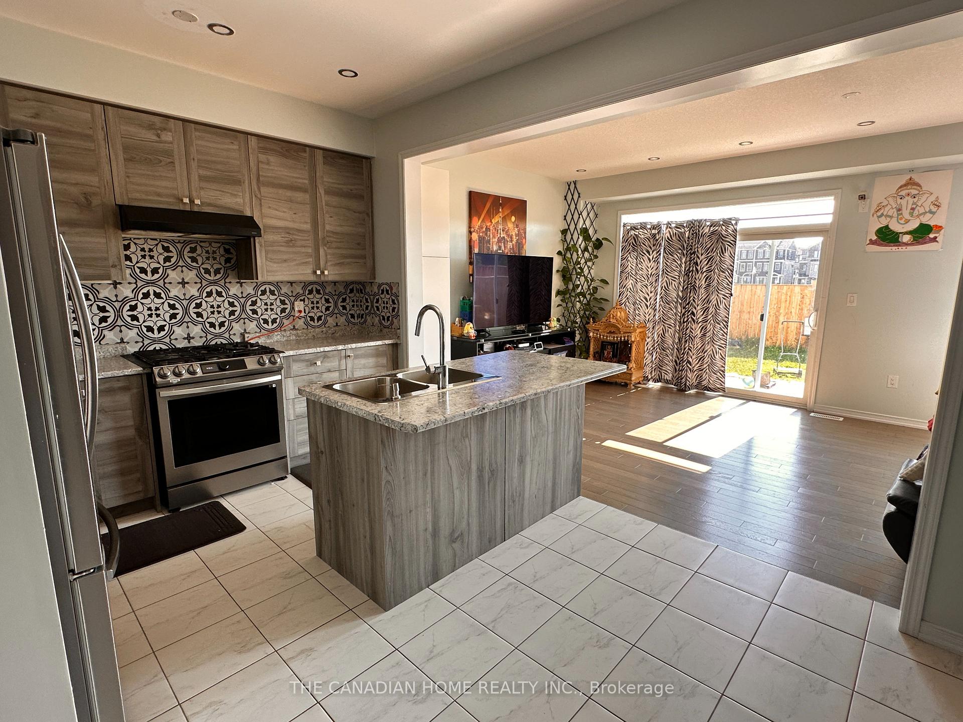 Photo 12 of 22 Legacy Lane, Thorold, Hurricane/Merrittville — HOMEH