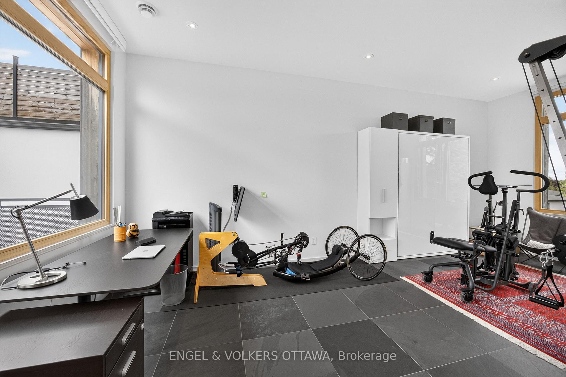 Photo 37 of 252 Atlantis Avenue, Ottawa, Westboro West — HOMEH