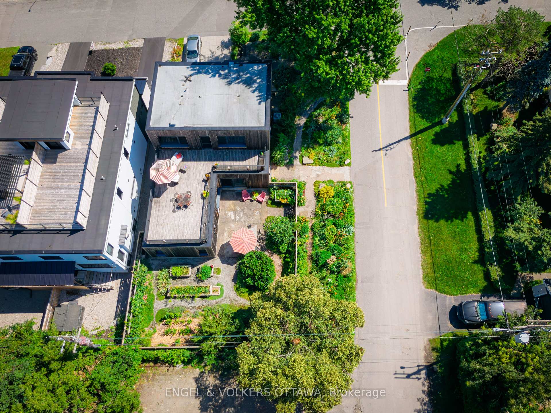 Photo 53 of 252 Atlantis Avenue, Ottawa, Westboro West — HOMEH