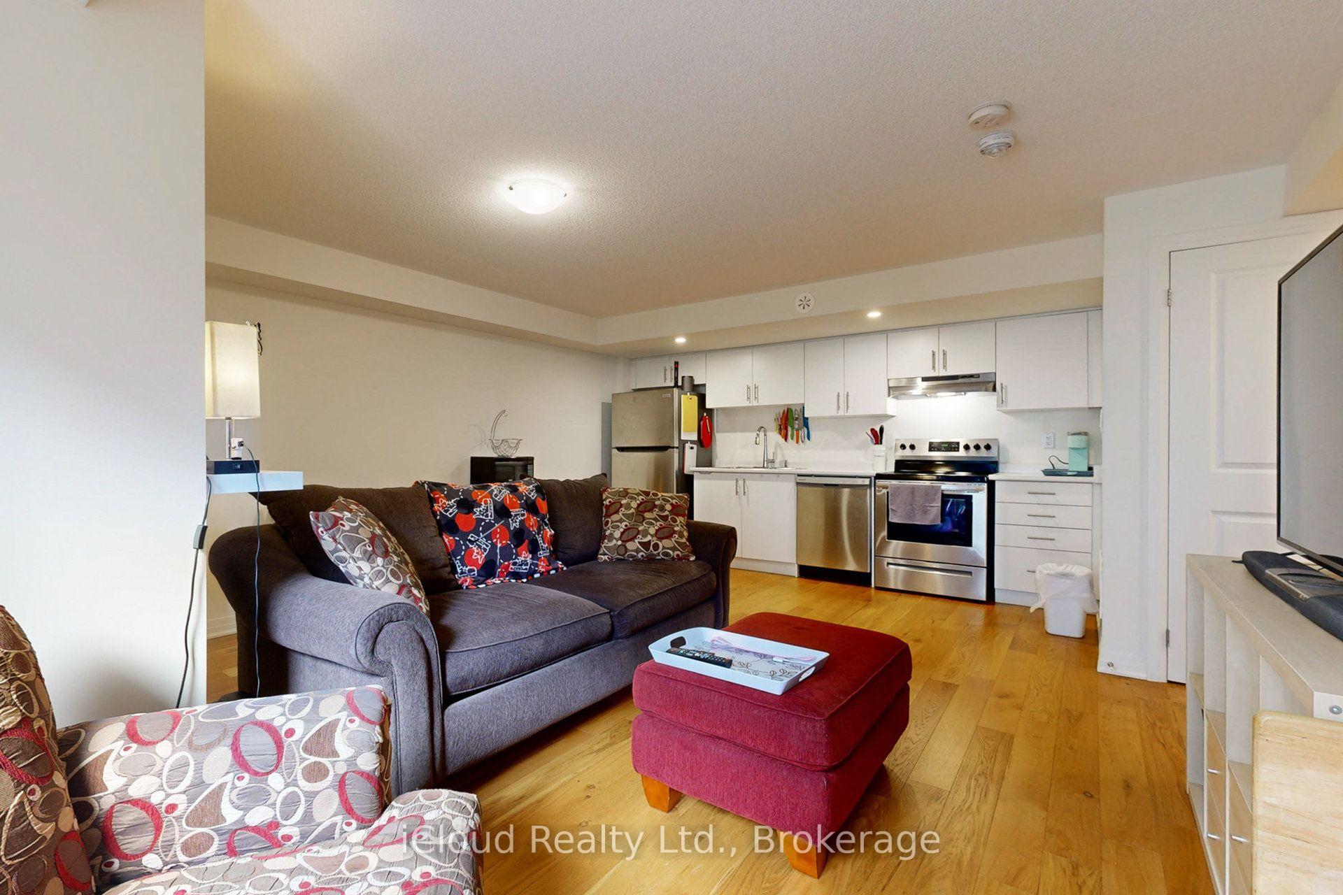 Photo 3 of Unit A, 26 Lookout Drive, Clarington, Bowmanville — HOMEH