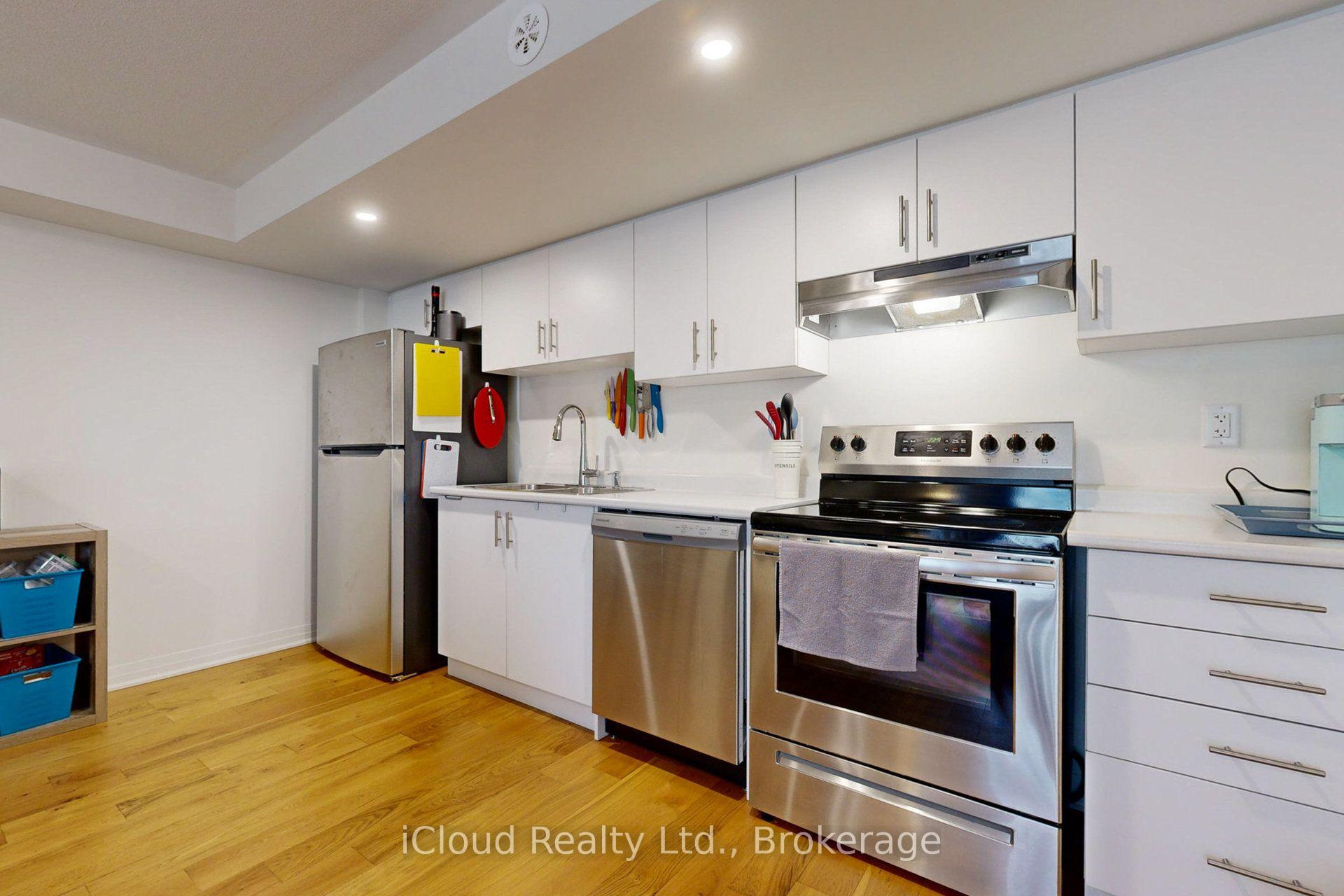 Photo 9 of Unit A, 26 Lookout Drive, Clarington, Bowmanville — HOMEH