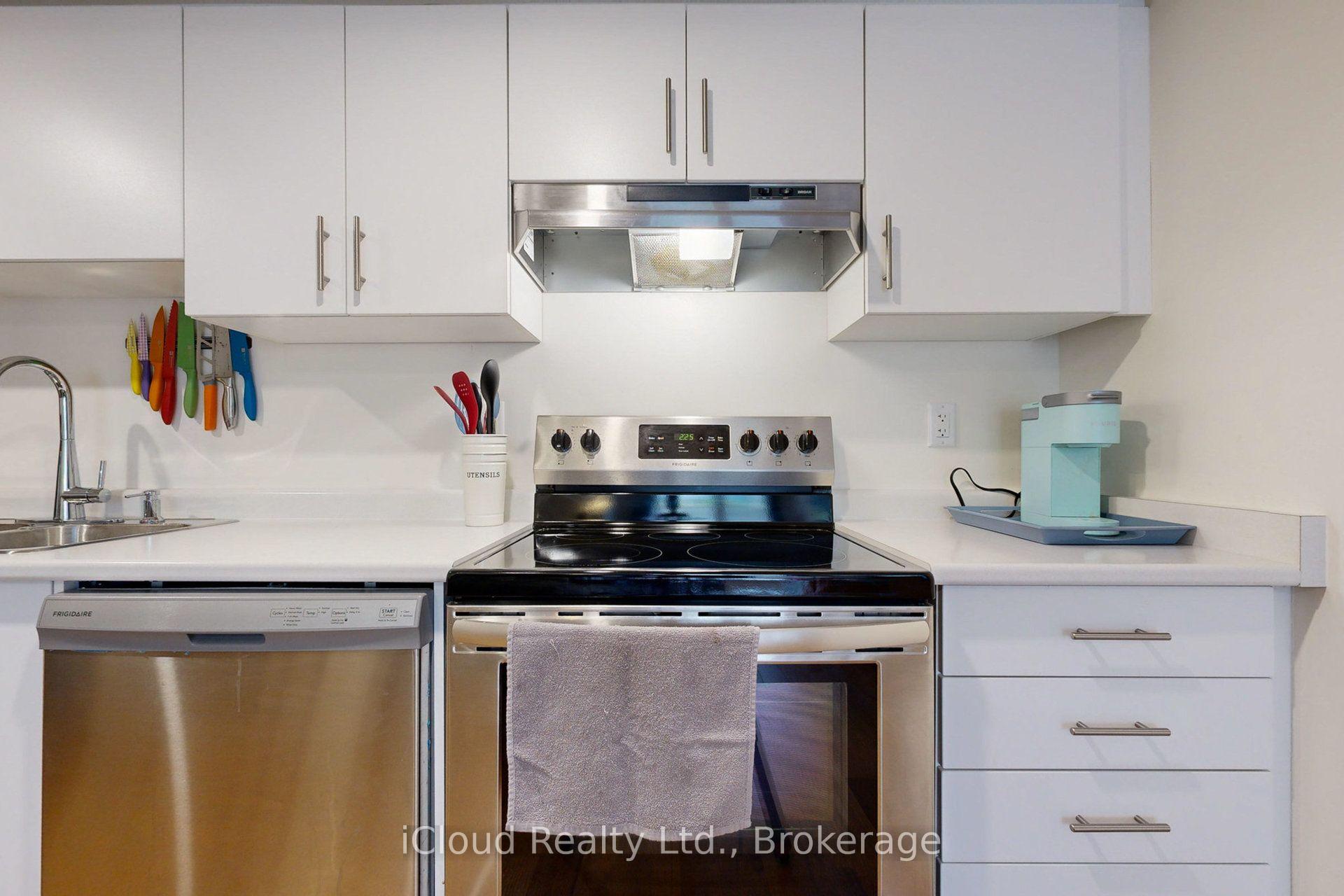 Photo 12 of Unit A, 26 Lookout Drive, Clarington, Bowmanville — HOMEH