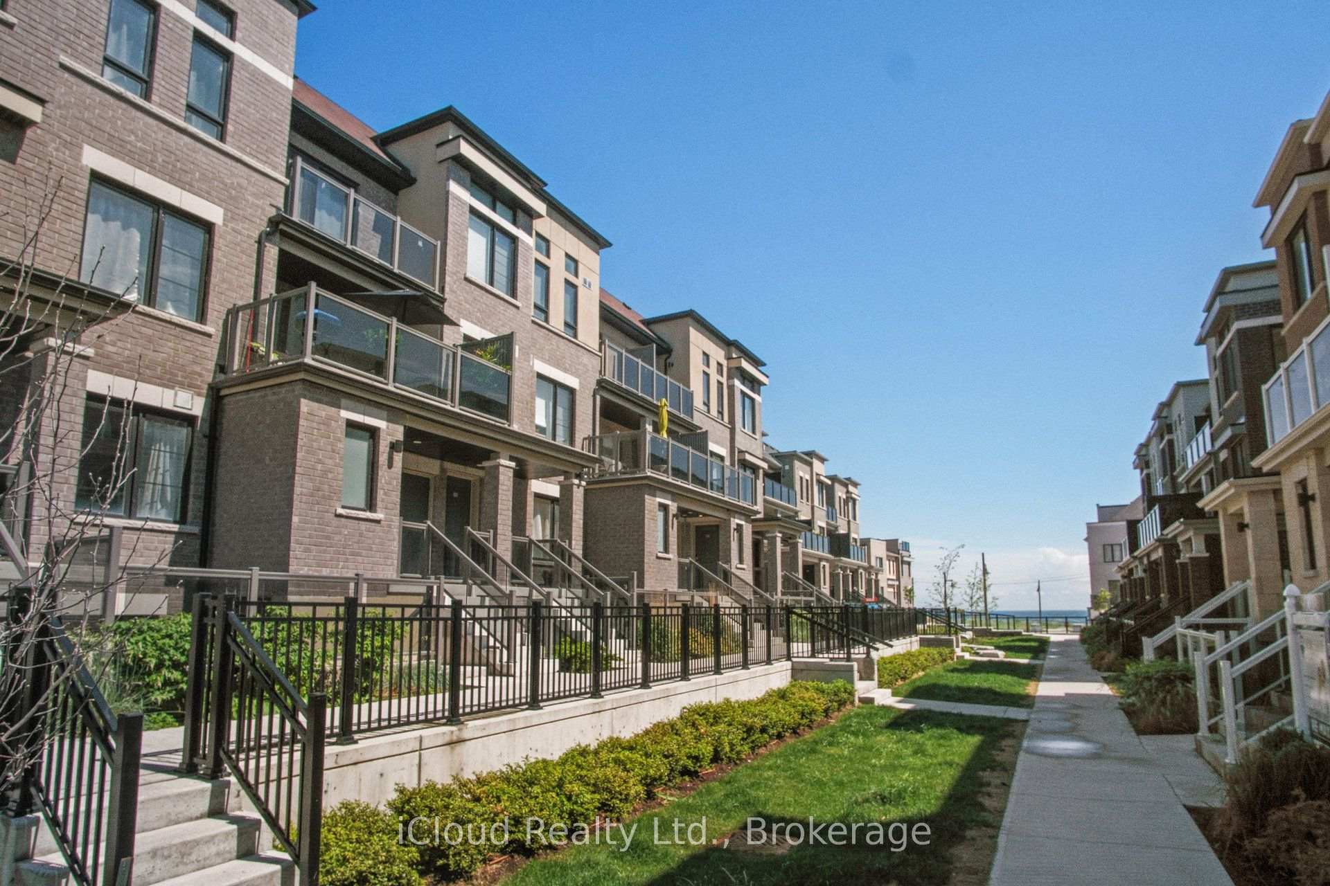 Photo 24 of Unit A, 26 Lookout Drive, Clarington, Bowmanville — HOMEH