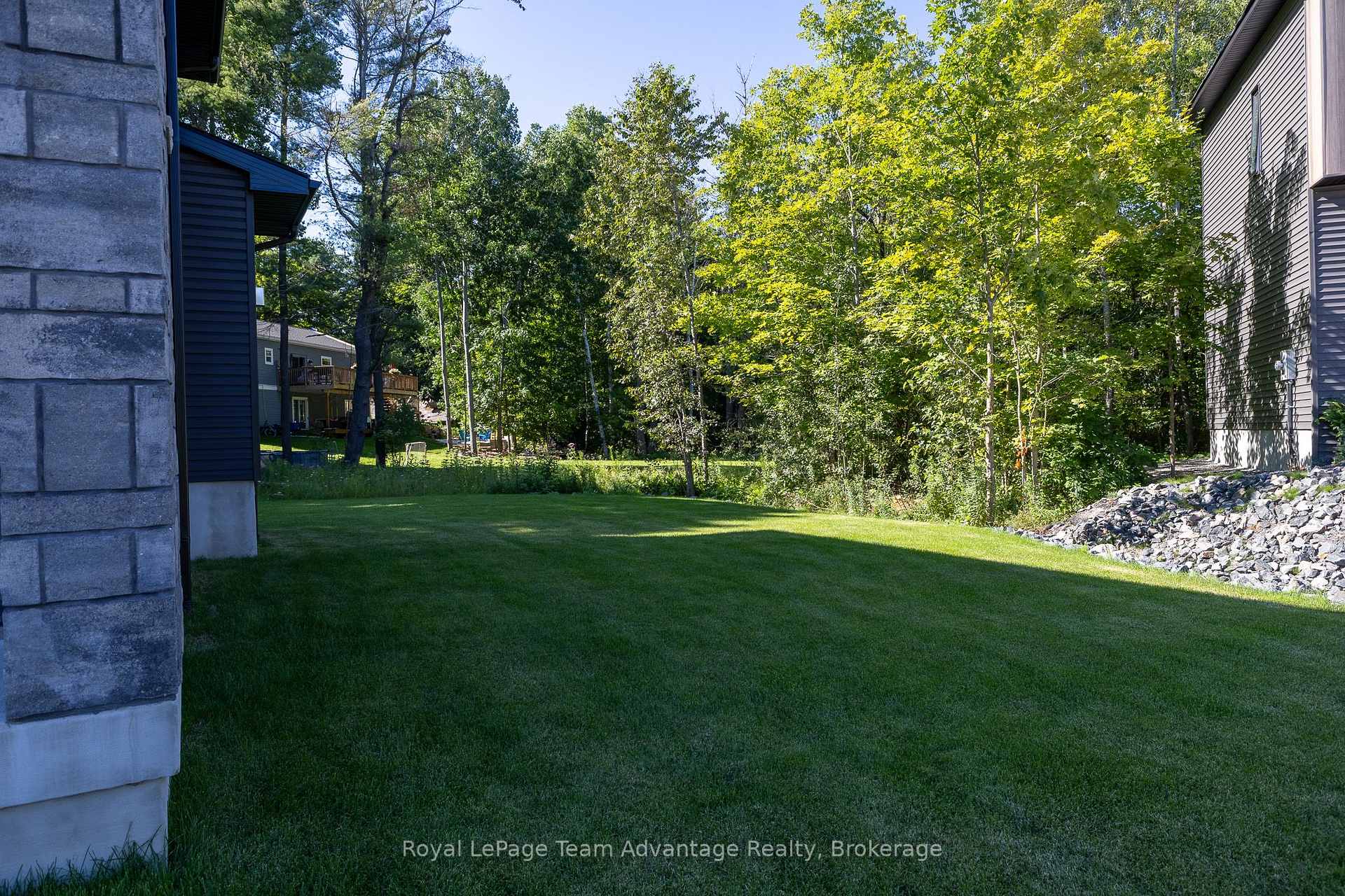 Photo 4 of 53 Dennis Drive, Parry Sound — HOMEH