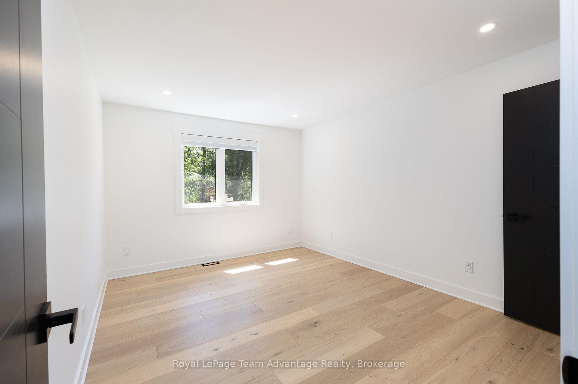 Photo 30 of 53 Dennis Drive, Parry Sound — HOMEH