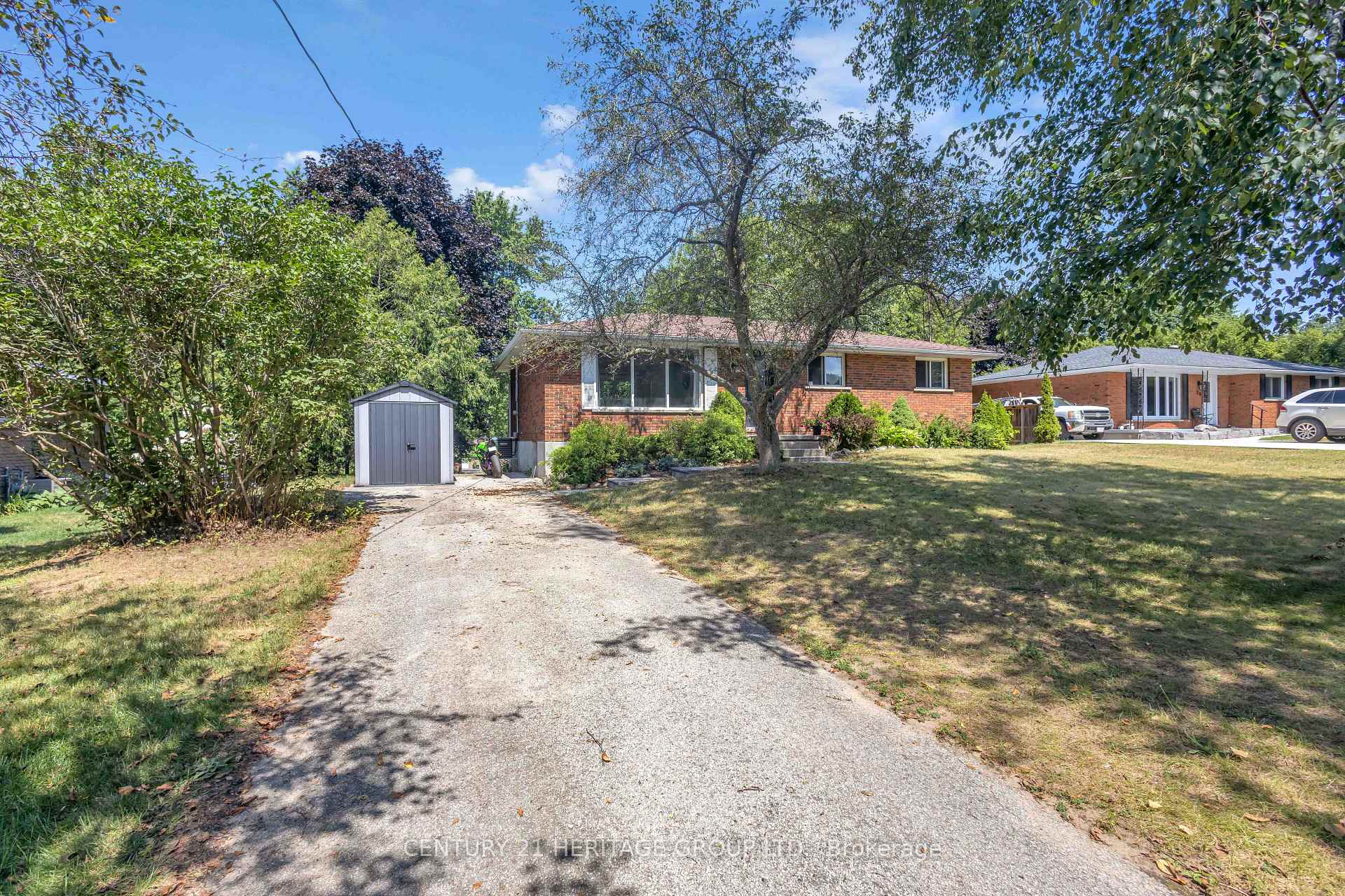 Photo 3 of 30 Ridgeway Avenue, Norfolk, Pine Grove — HOMEH