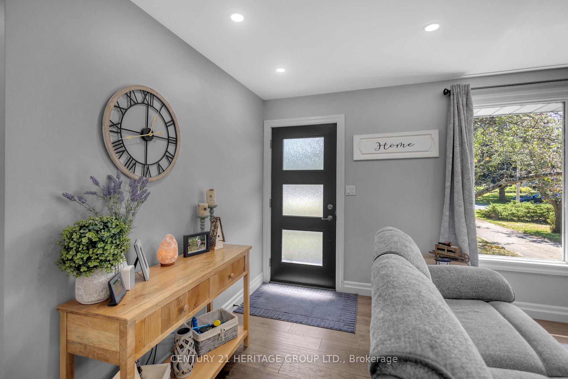 Photo 7 of 30 Ridgeway Avenue, Norfolk, Pine Grove — HOMEH