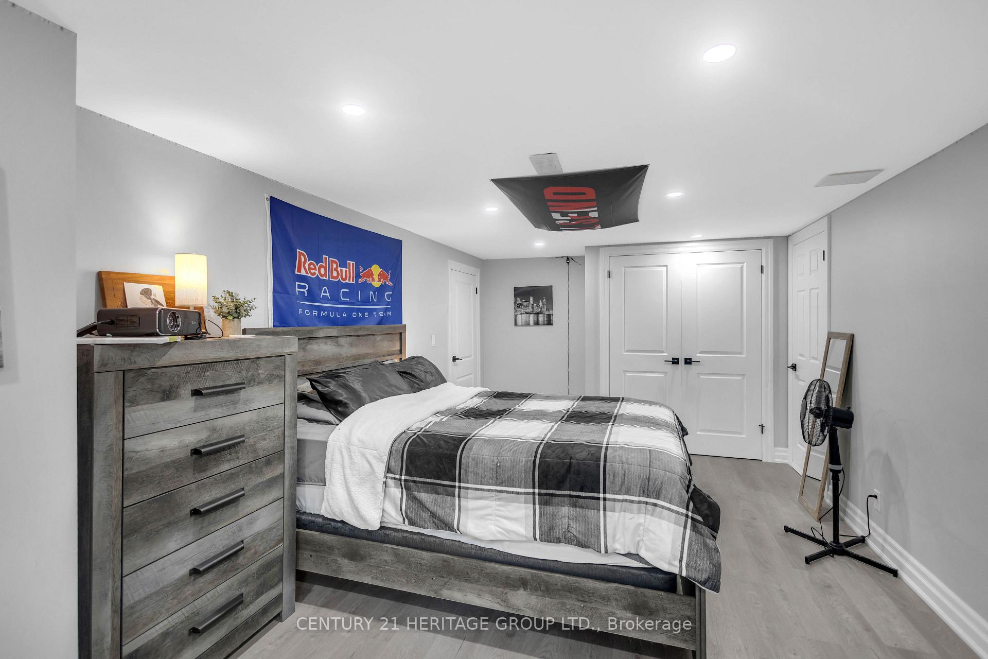 Photo 32 of 30 Ridgeway Avenue, Norfolk, Pine Grove — HOMEH