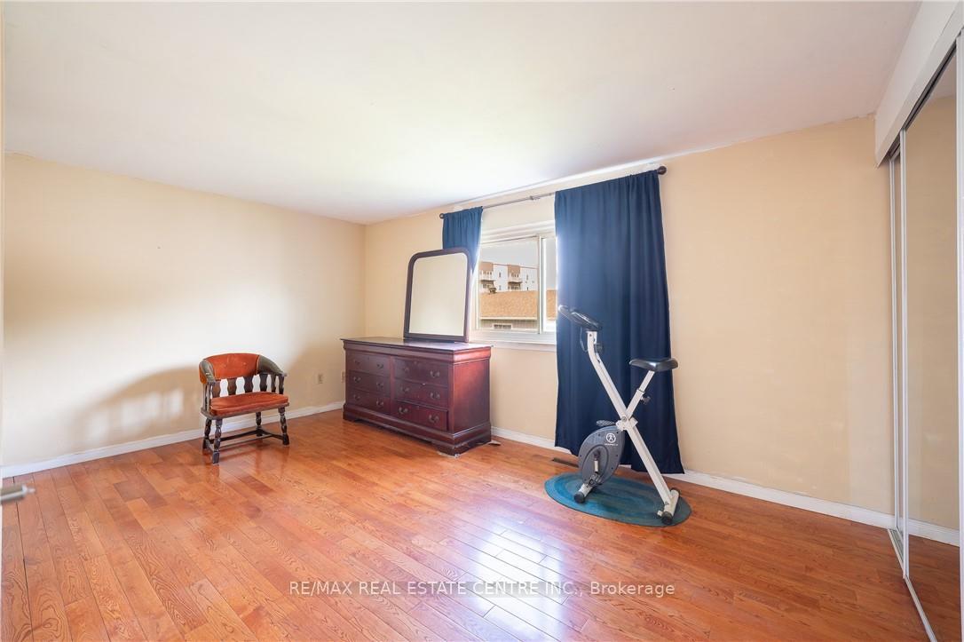 Photo 15 of Unit 75, 51 Paulander Drive, Kitchener, Victoria Hills — HOMEH