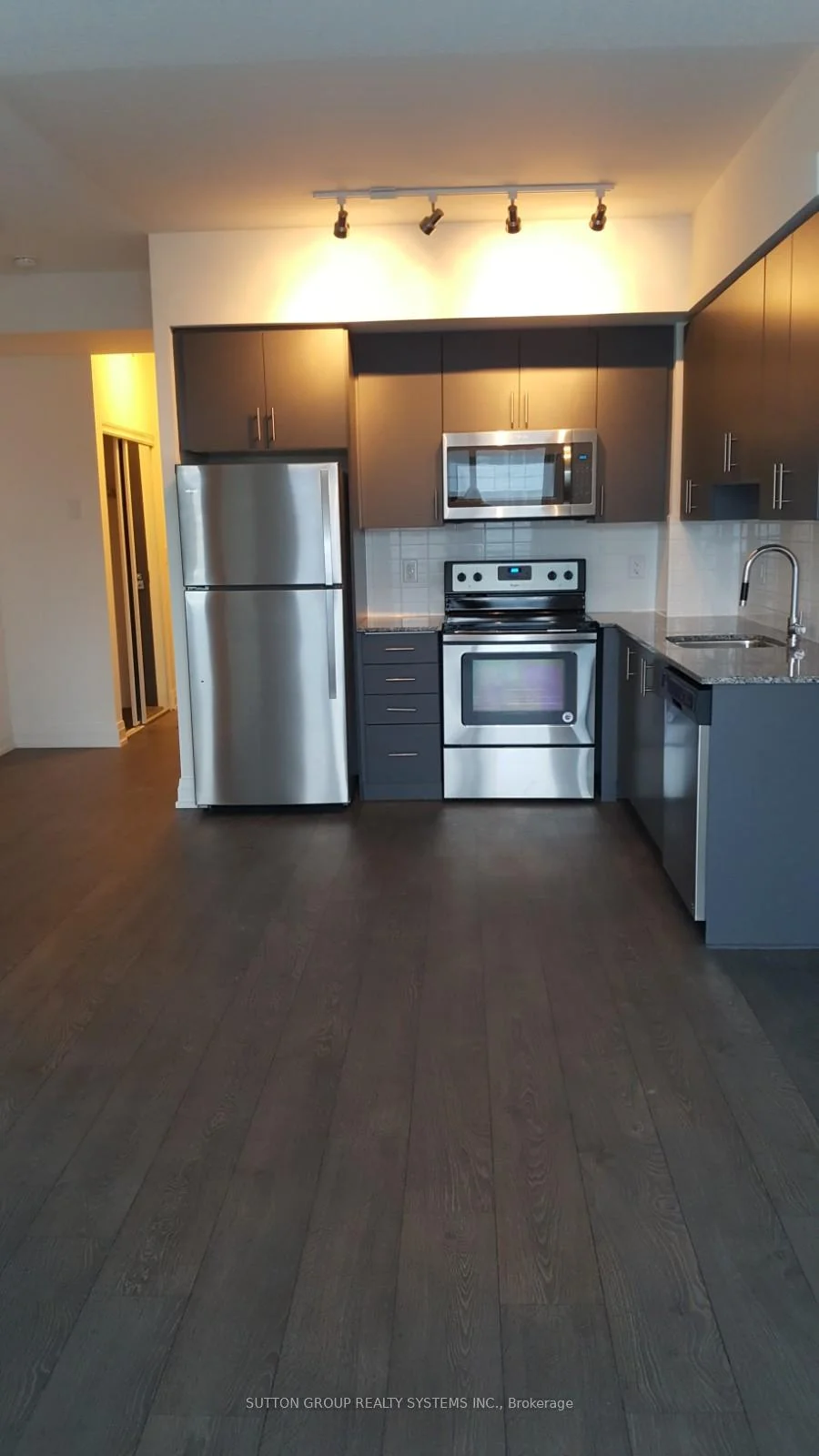 Photo 8 of Unit 1204, 3600 Highway 7 Road, Vaughan, Vaughan Corporate Centre — HOMEH