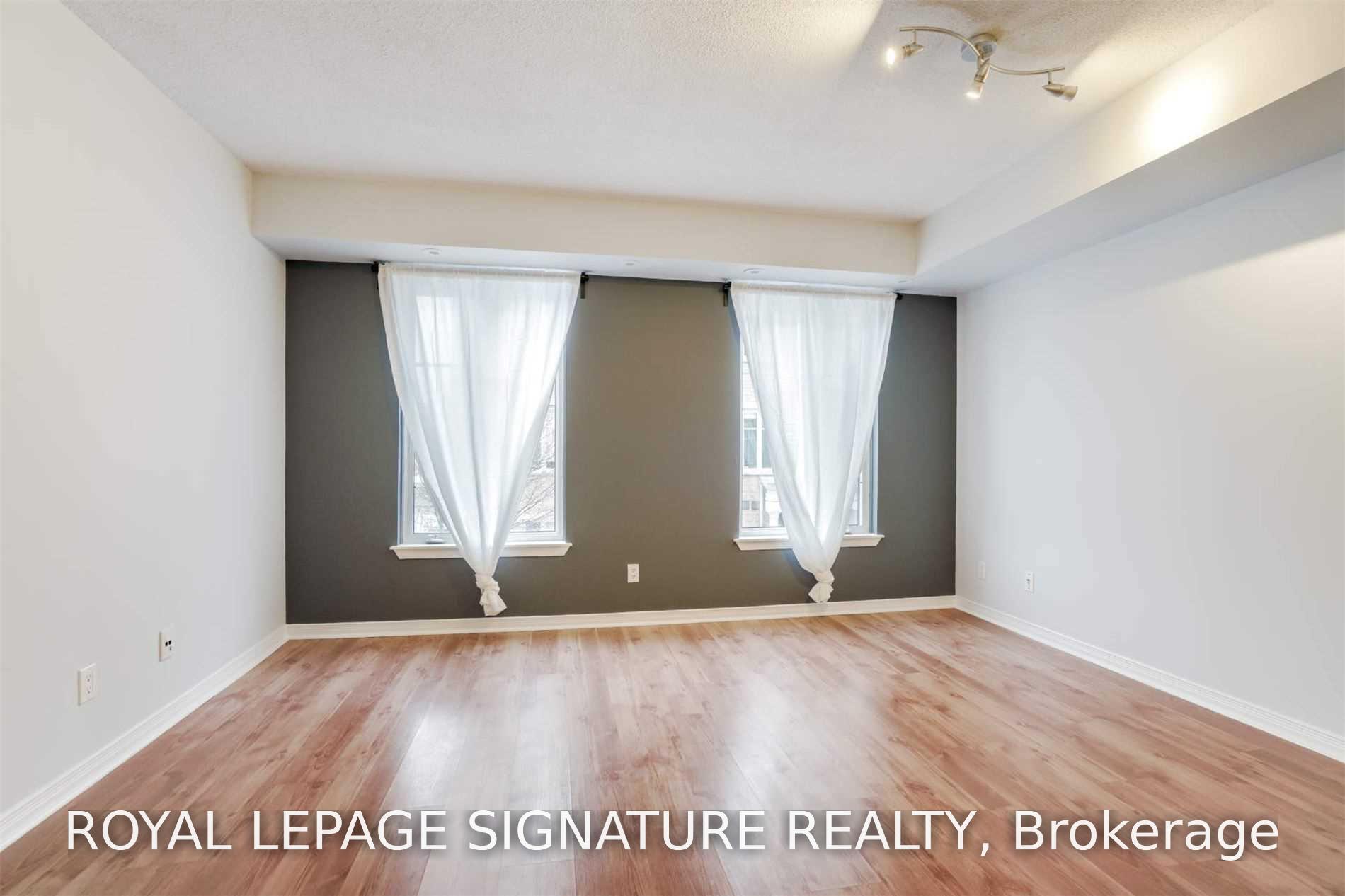 Photo 6 of Unit 704, 42 Western Battery Road, Toronto, Niagara — HOMEH