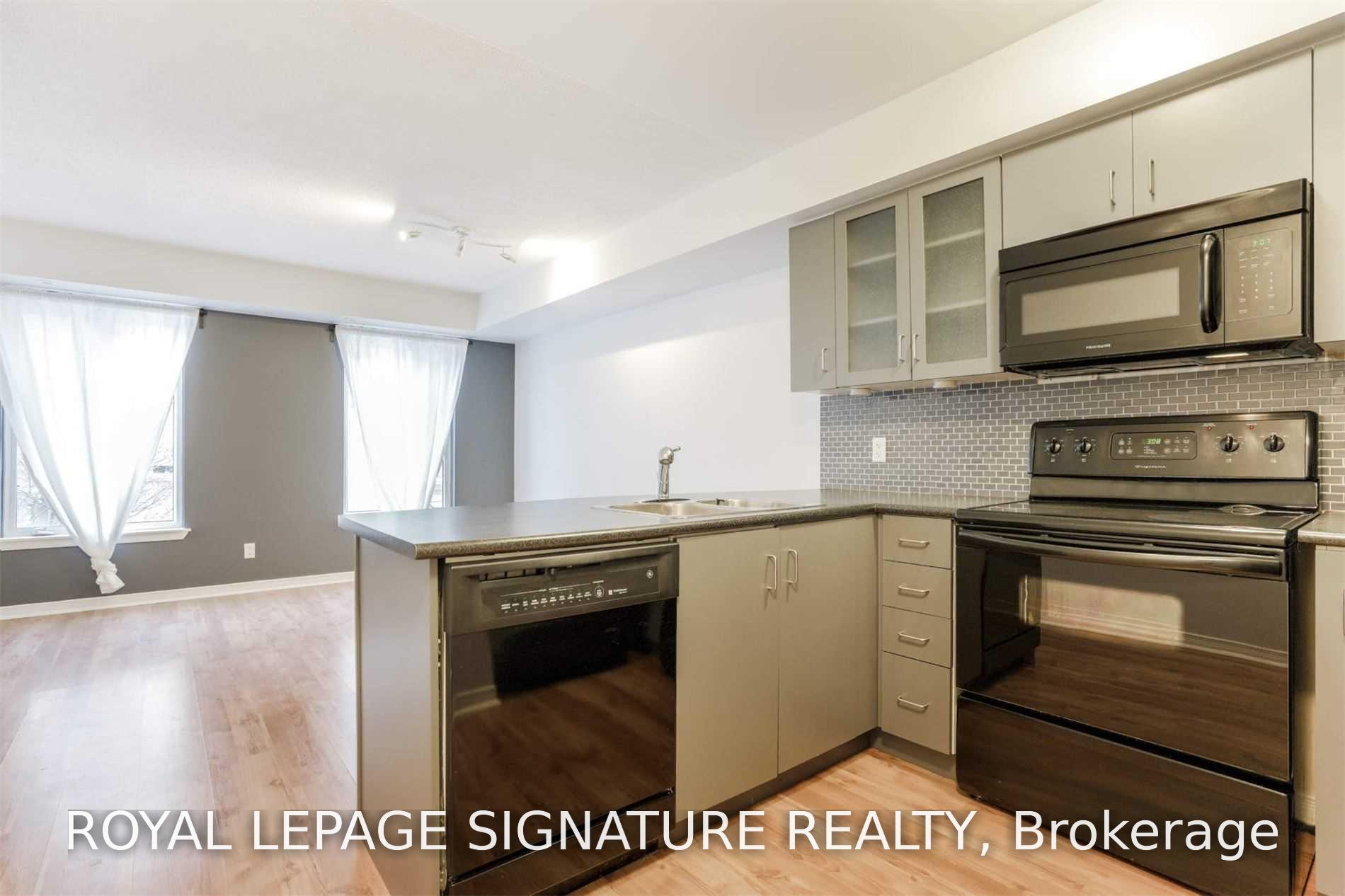 Photo 12 of Unit 704, 42 Western Battery Road, Toronto, Niagara — HOMEH