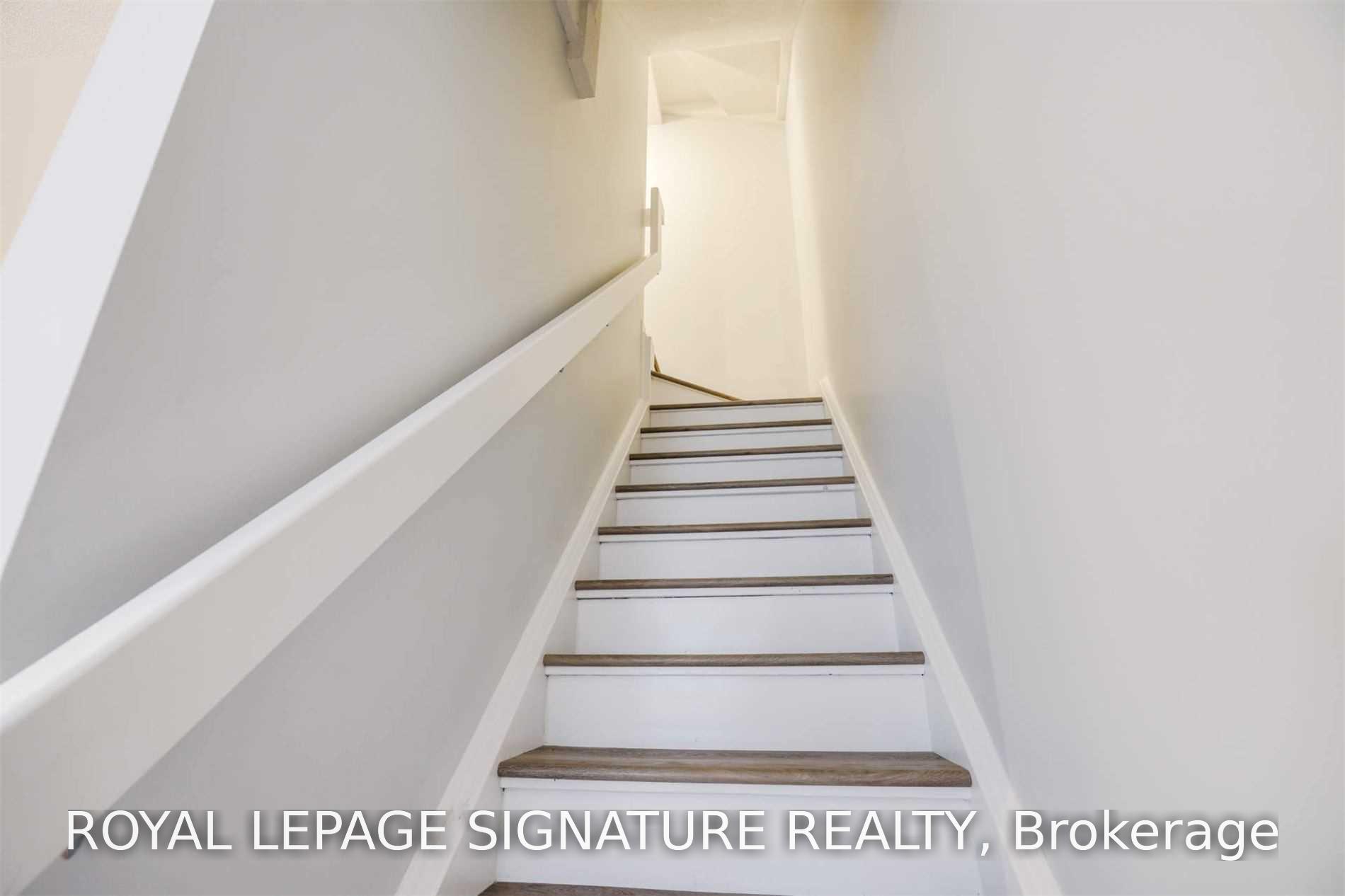 Photo 14 of Unit 704, 42 Western Battery Road, Toronto, Niagara — HOMEH