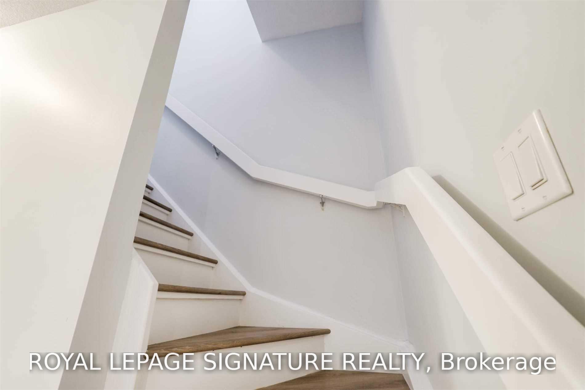 Photo 21 of Unit 704, 42 Western Battery Road, Toronto, Niagara — HOMEH