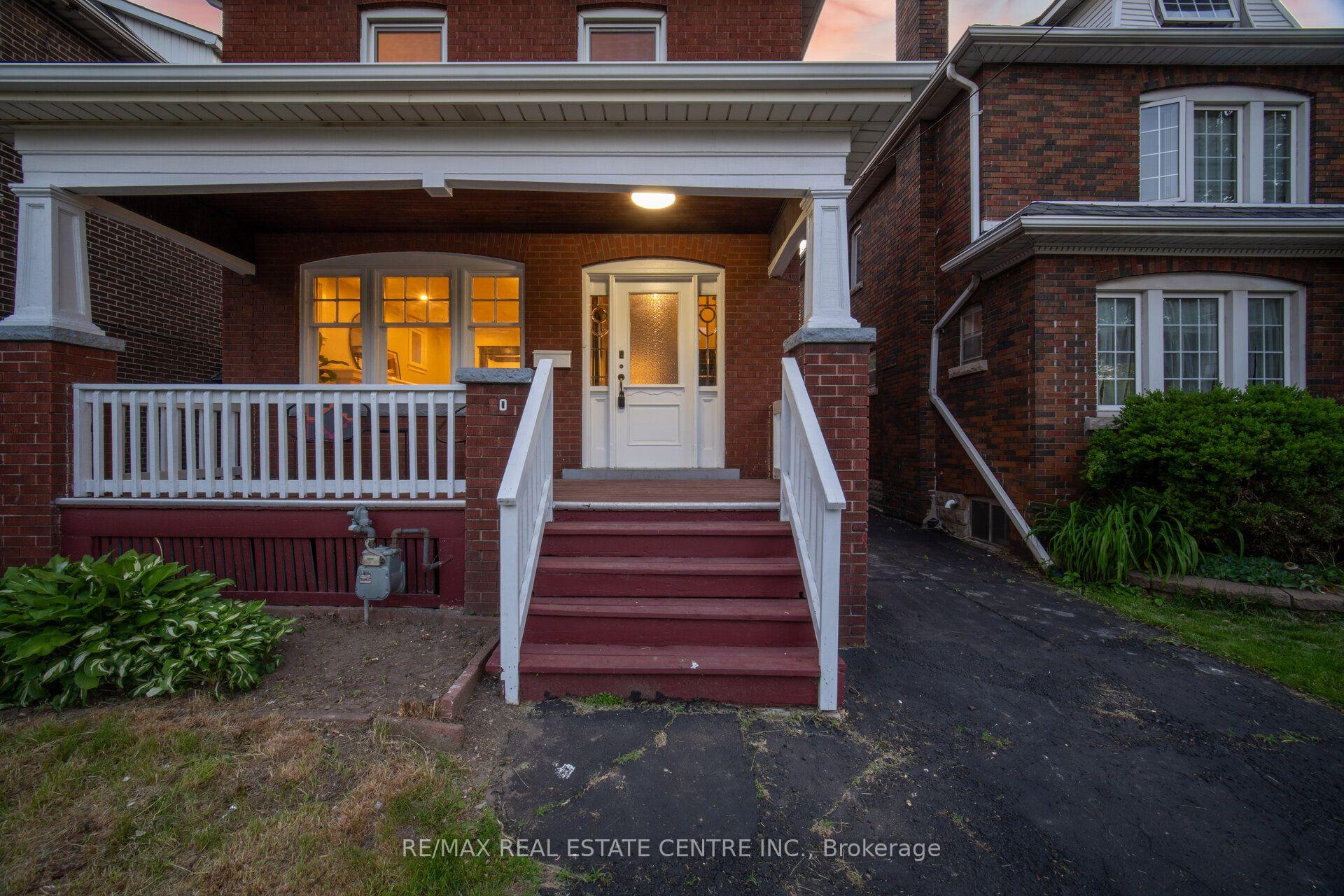 Photo 4 of 90 Holton Avenue S, Hamilton, Gibson — HOMEH