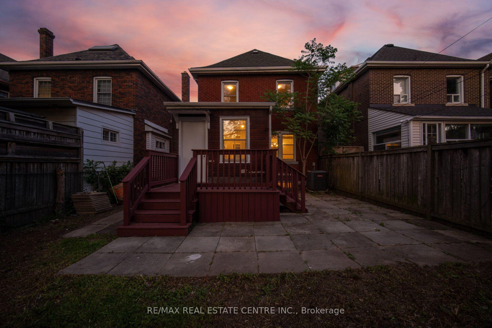 Photo 48 of 90 Holton Avenue S, Hamilton, Gibson — HOMEH