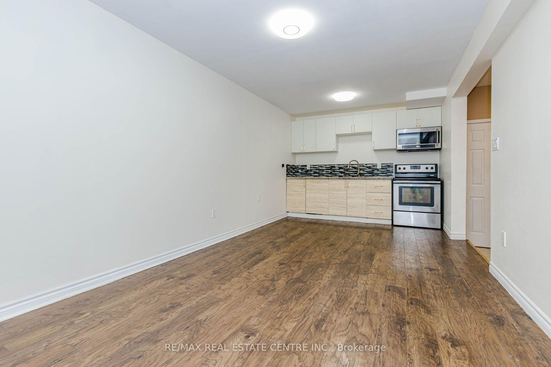 Photo 20 of 28 Foxacre Row, Brampton, Madoc — HOMEH