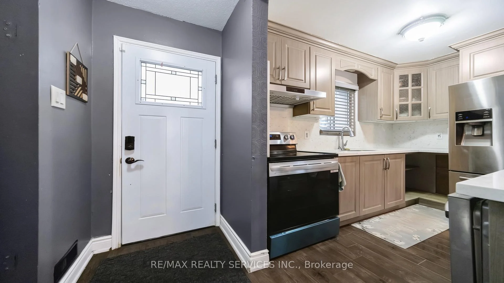 Photo 7 of 3 Grand Valley Drive, Brampton, Northgate — HOMEH