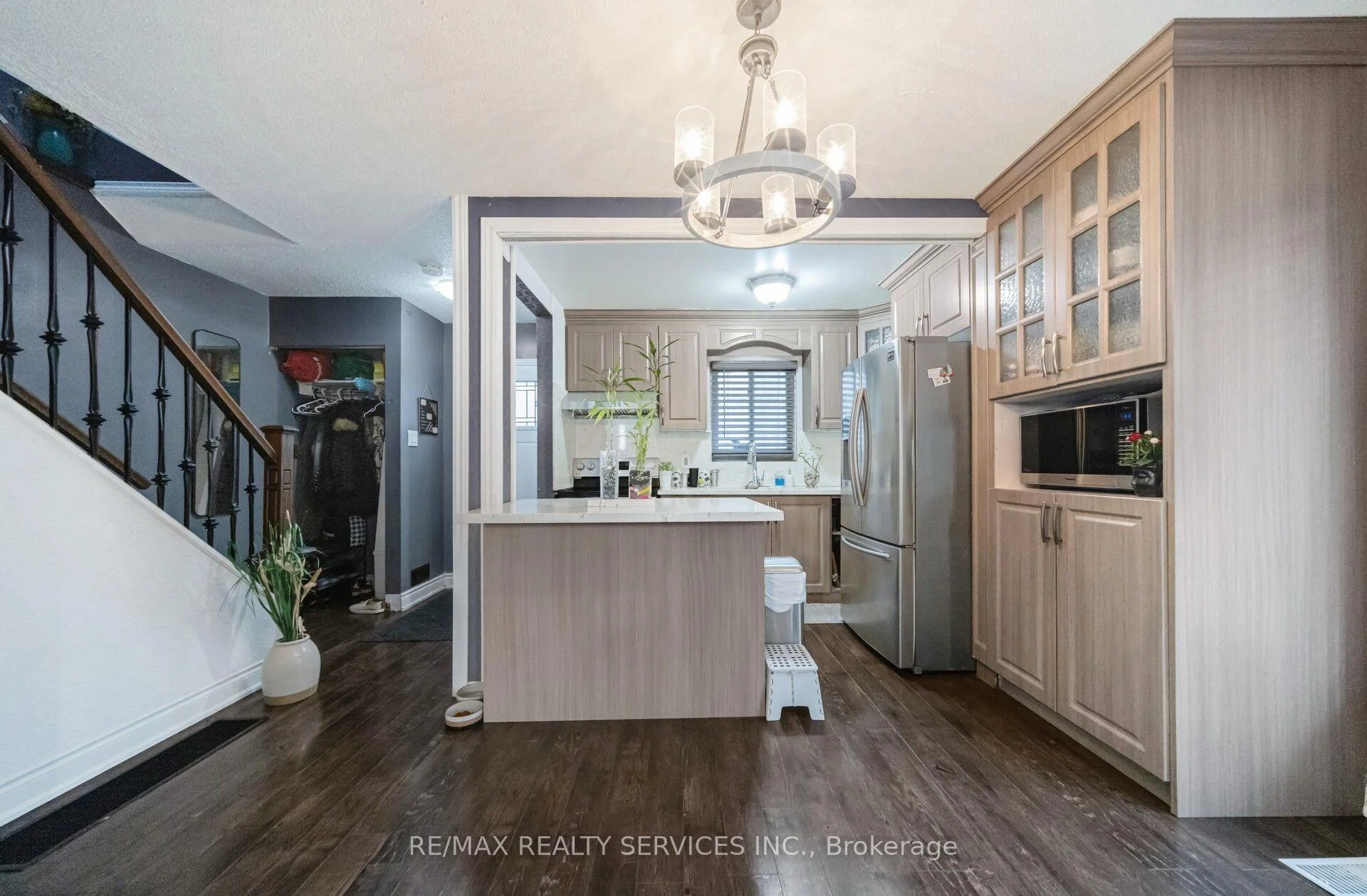Photo 12 of 3 Grand Valley Drive, Brampton, Northgate — HOMEH