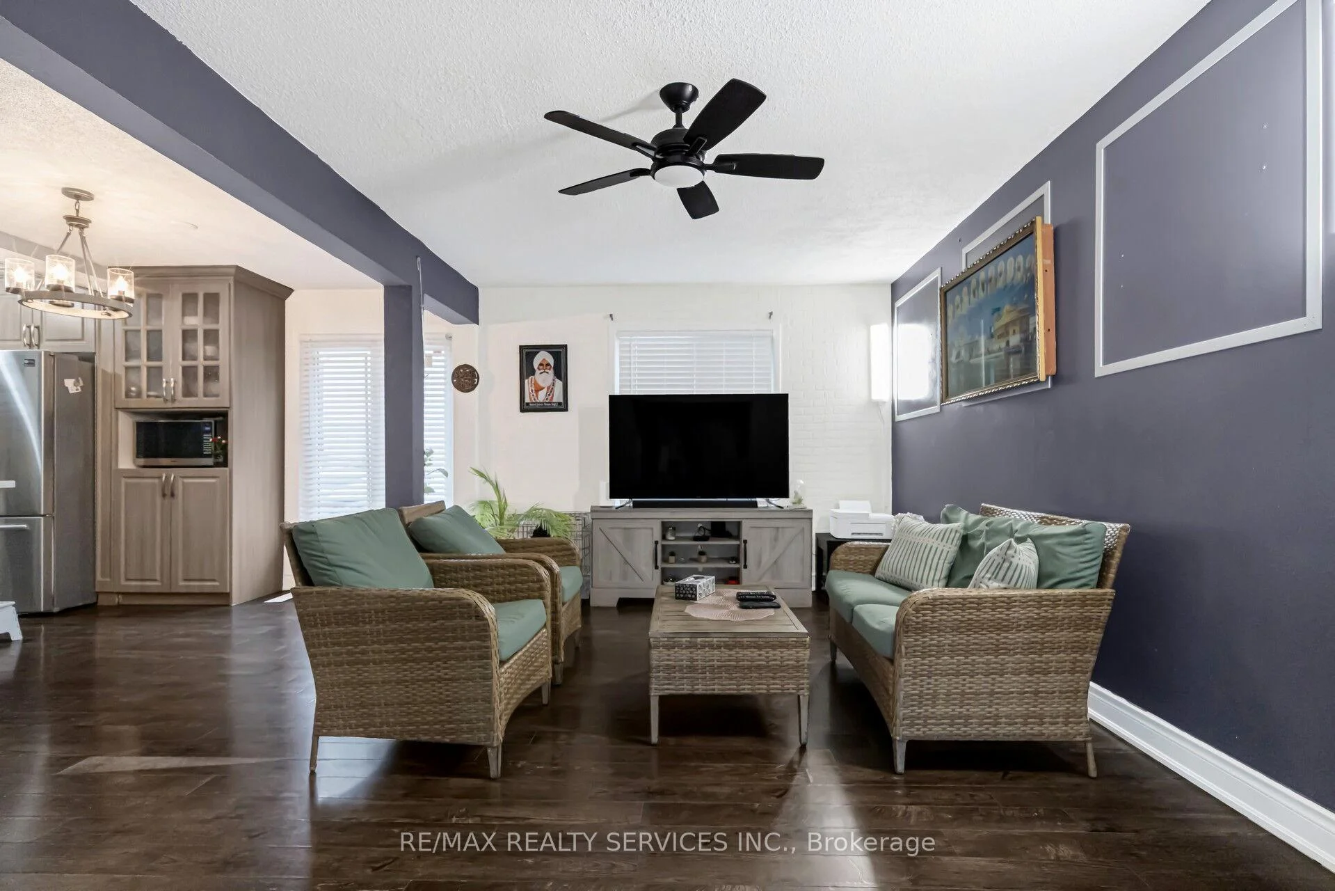 Photo 15 of 3 Grand Valley Drive, Brampton, Northgate — HOMEH