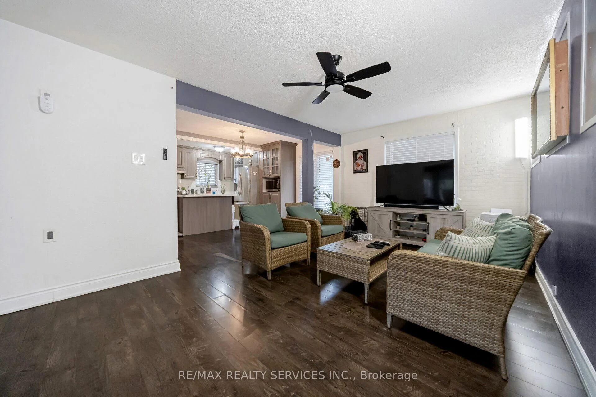 Photo 16 of 3 Grand Valley Drive, Brampton, Northgate — HOMEH
